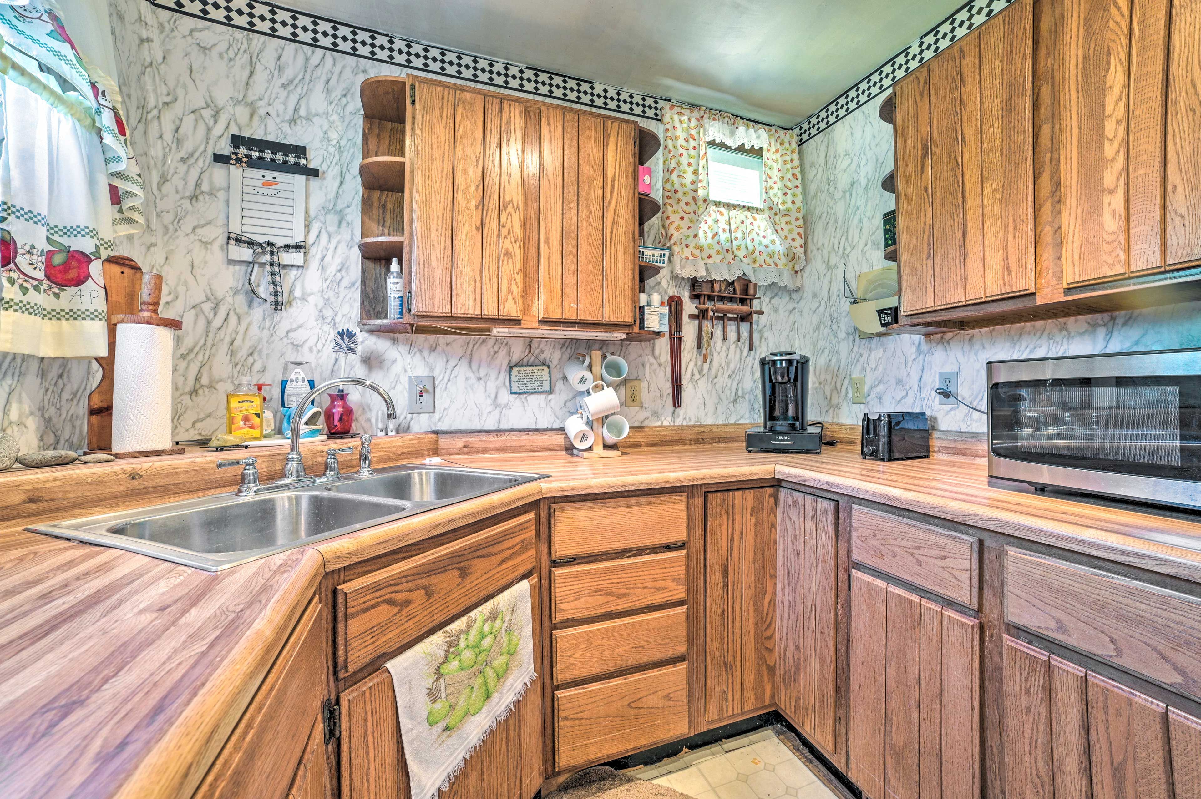Kitchen | 1st Floor | Keurig Coffee Maker | Trash Bags + Paper Towels