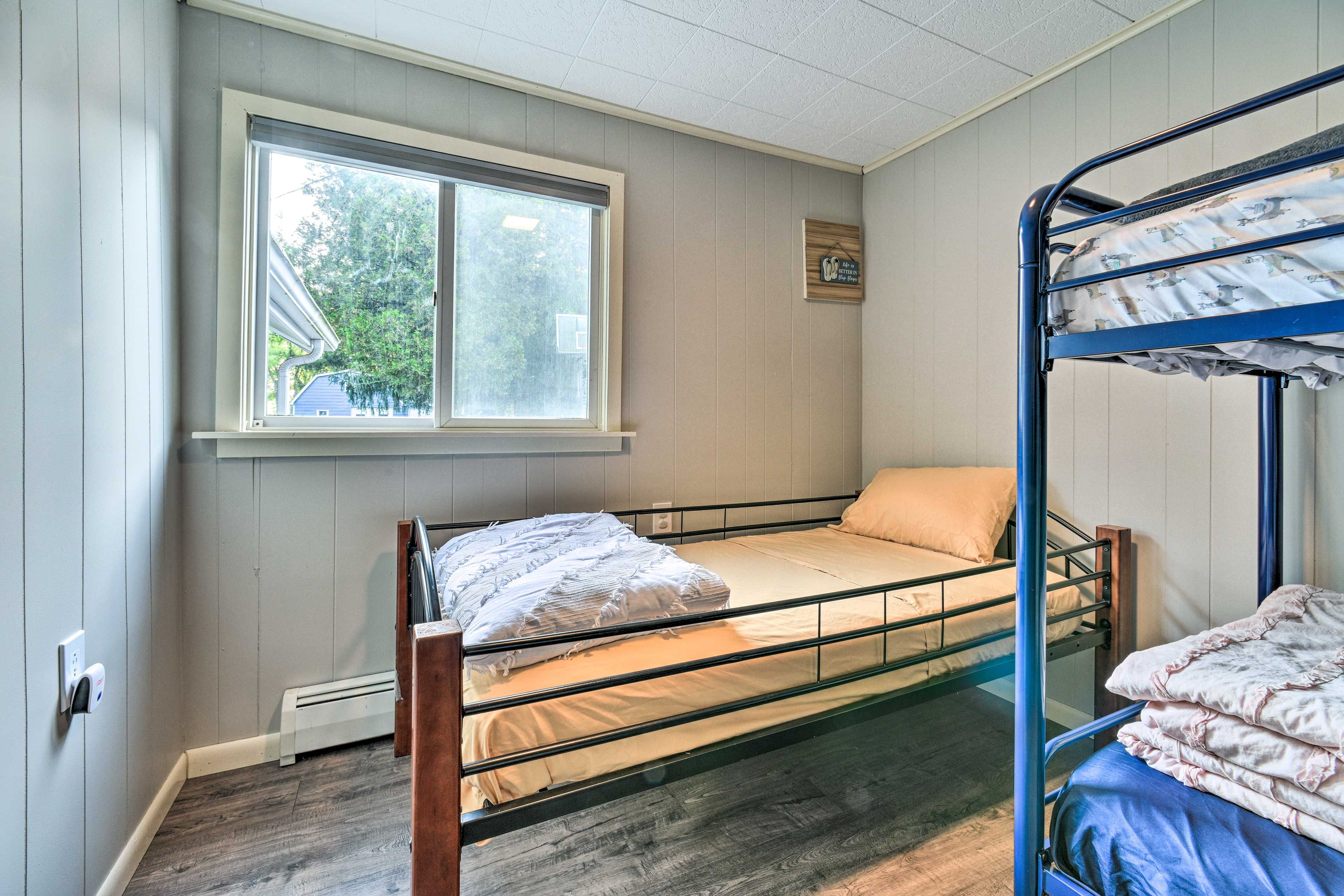 Bedroom 2 | Twin Bed, Twin Bunk Bed | 1st Floor