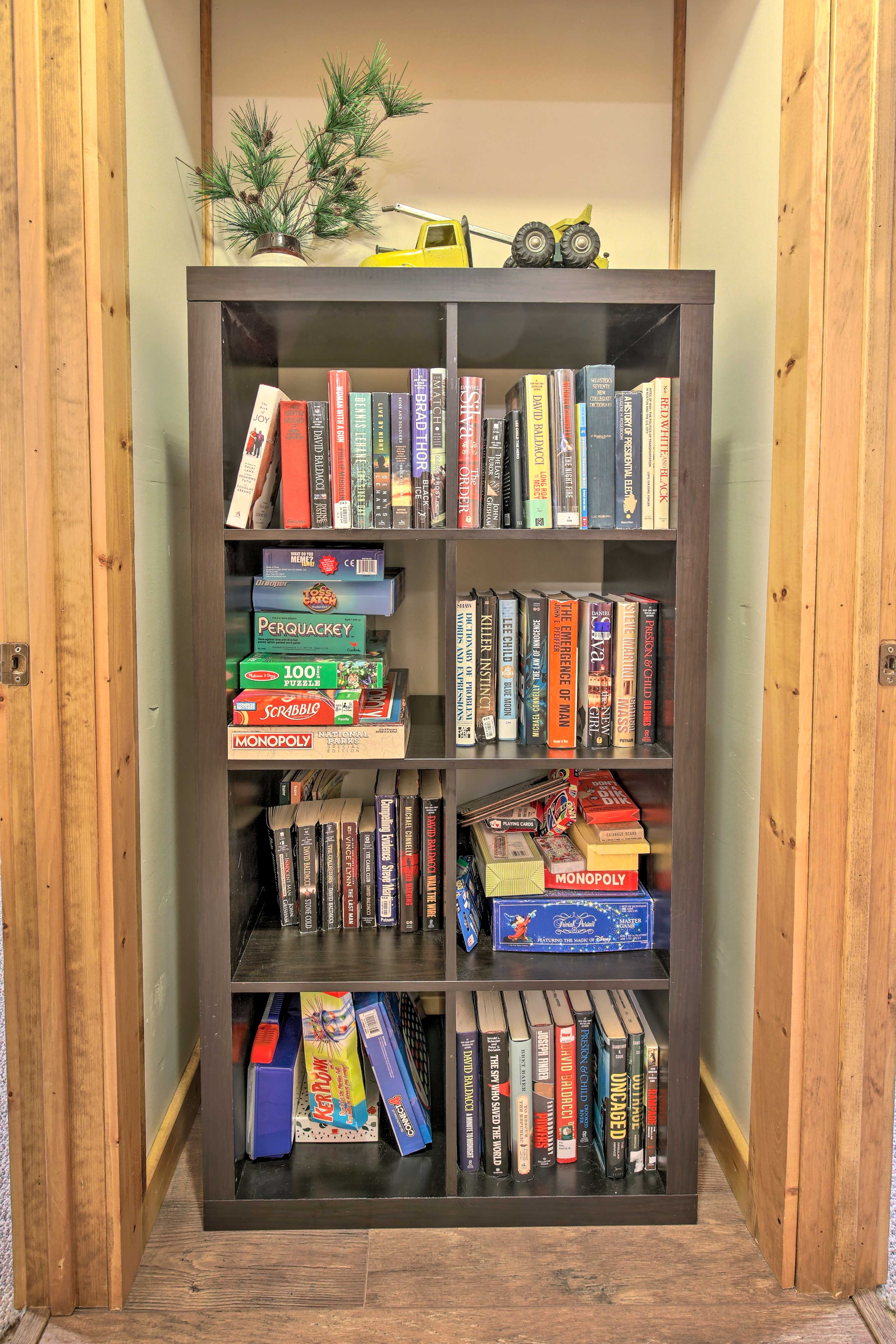 Bookshelf | Board Games