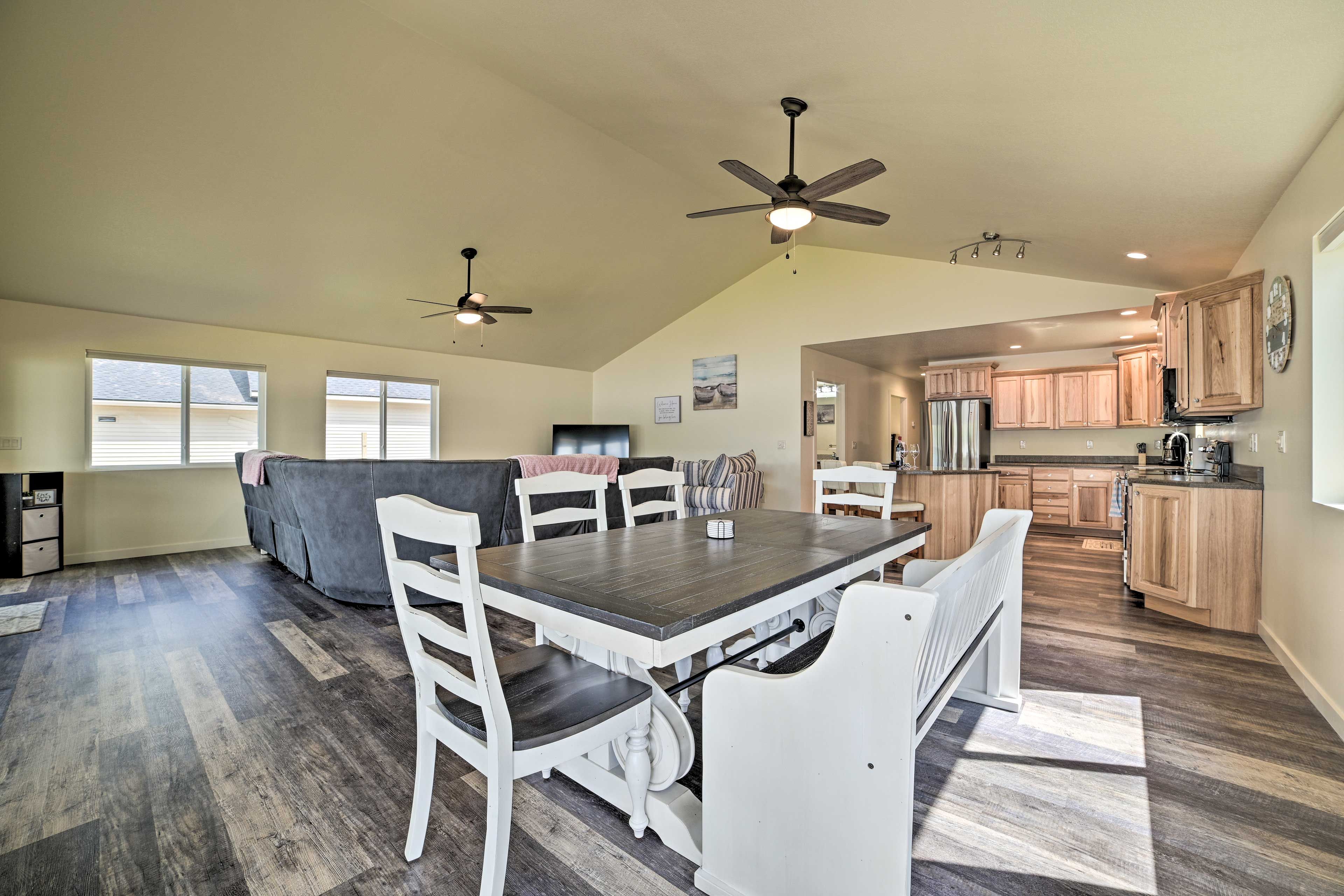 Dining Area | Central Air Conditioning & Heating