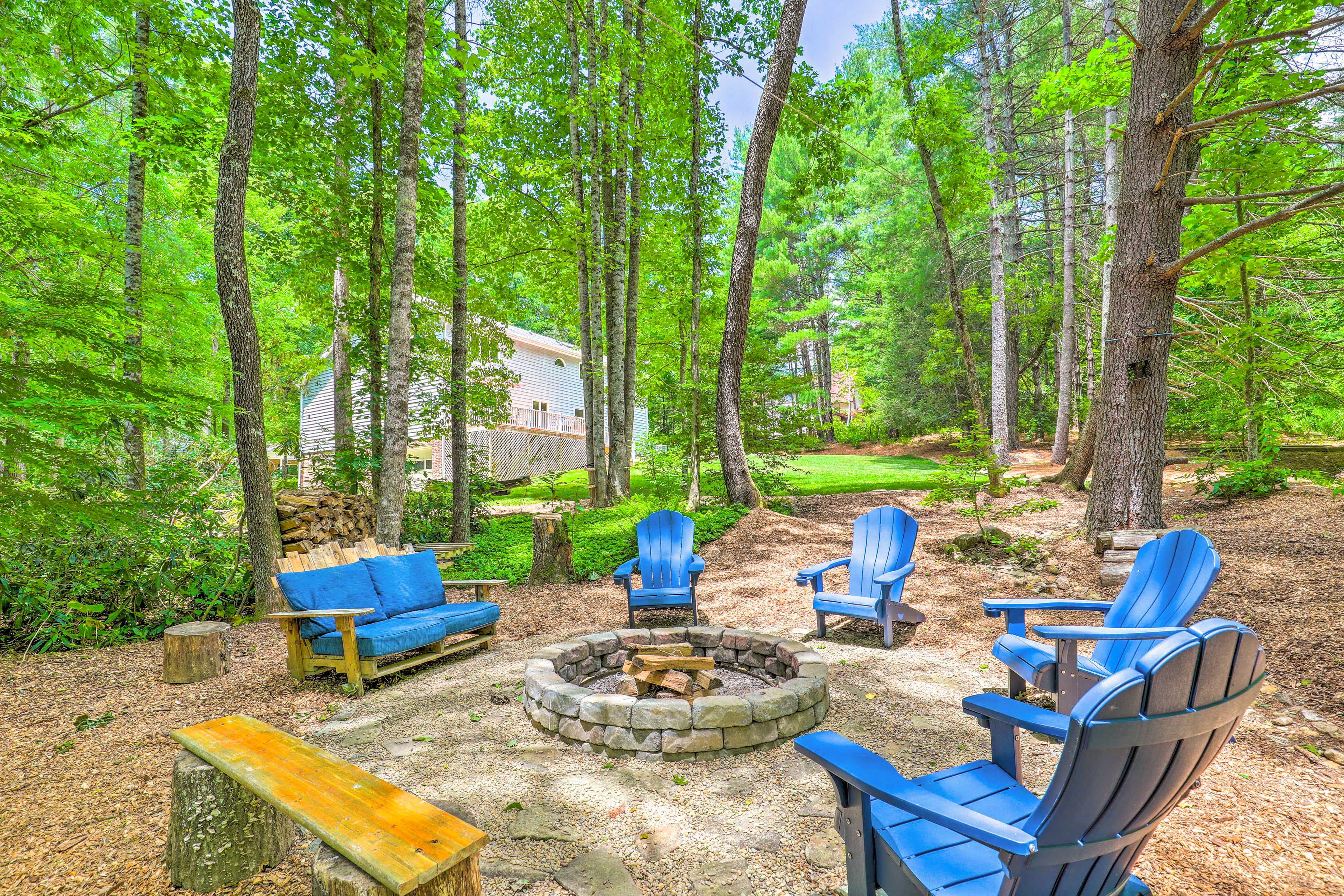 Arden Vacation Rental | 5BR | 3.5BA | Stairs Required | 3,550 Sq Ft