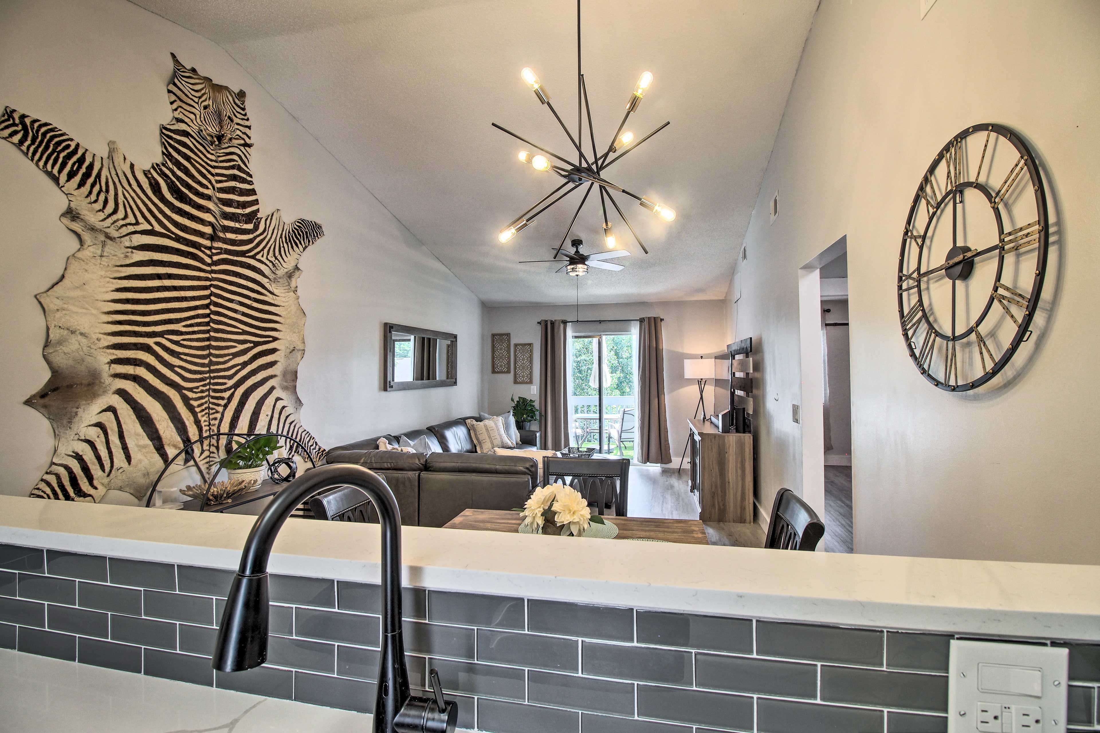 Dining and Living Room | Smart TV | Spacious Couches