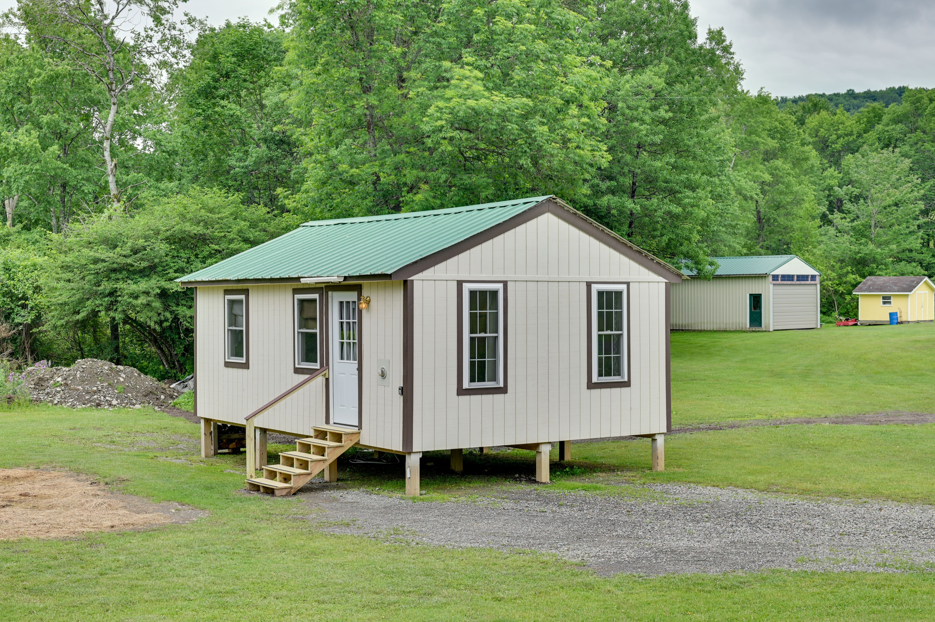 Parking | Driveway (2 Vehicles) | Horse Trailer Parking Available On-Site