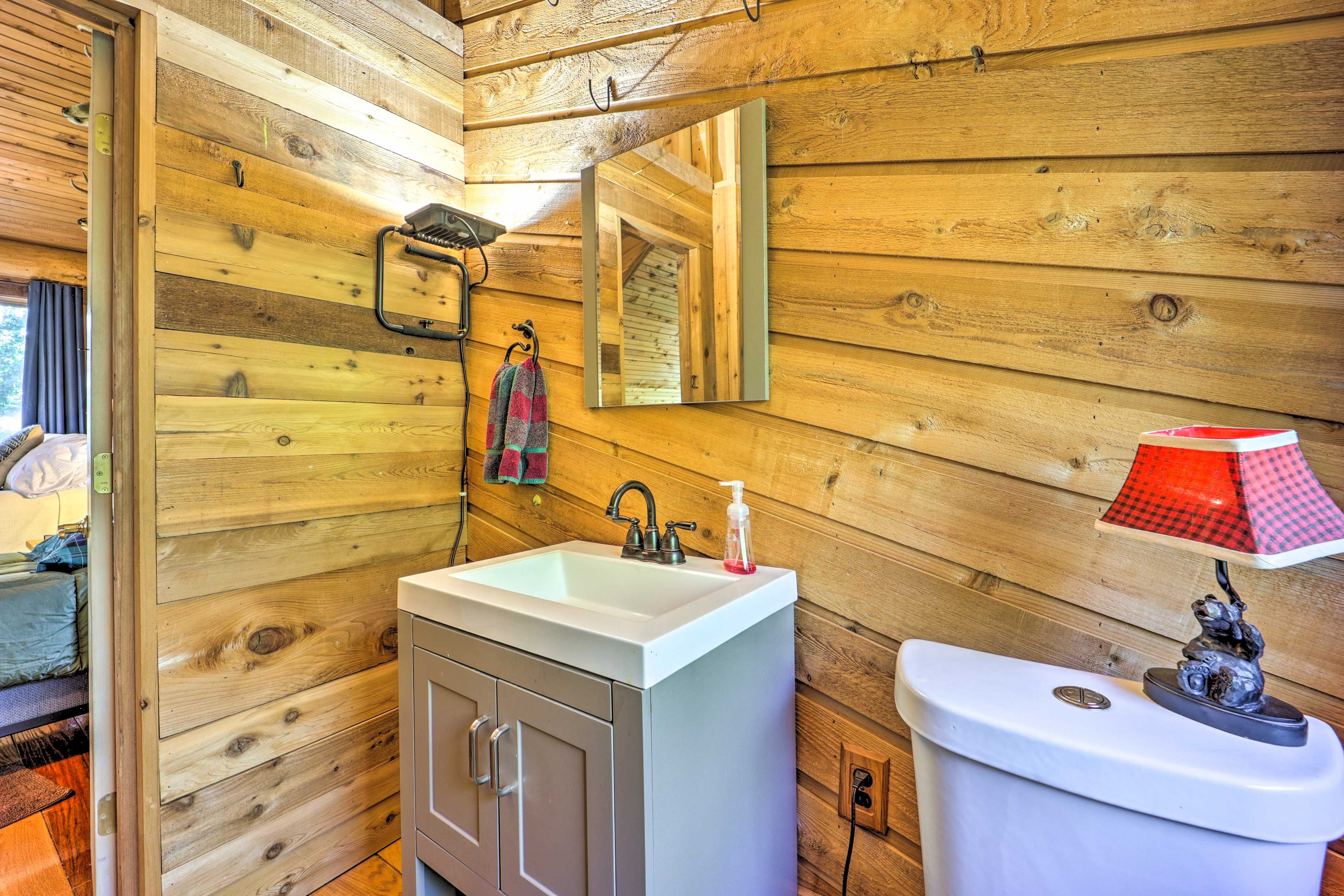 Half Bathroom | 2nd Floor