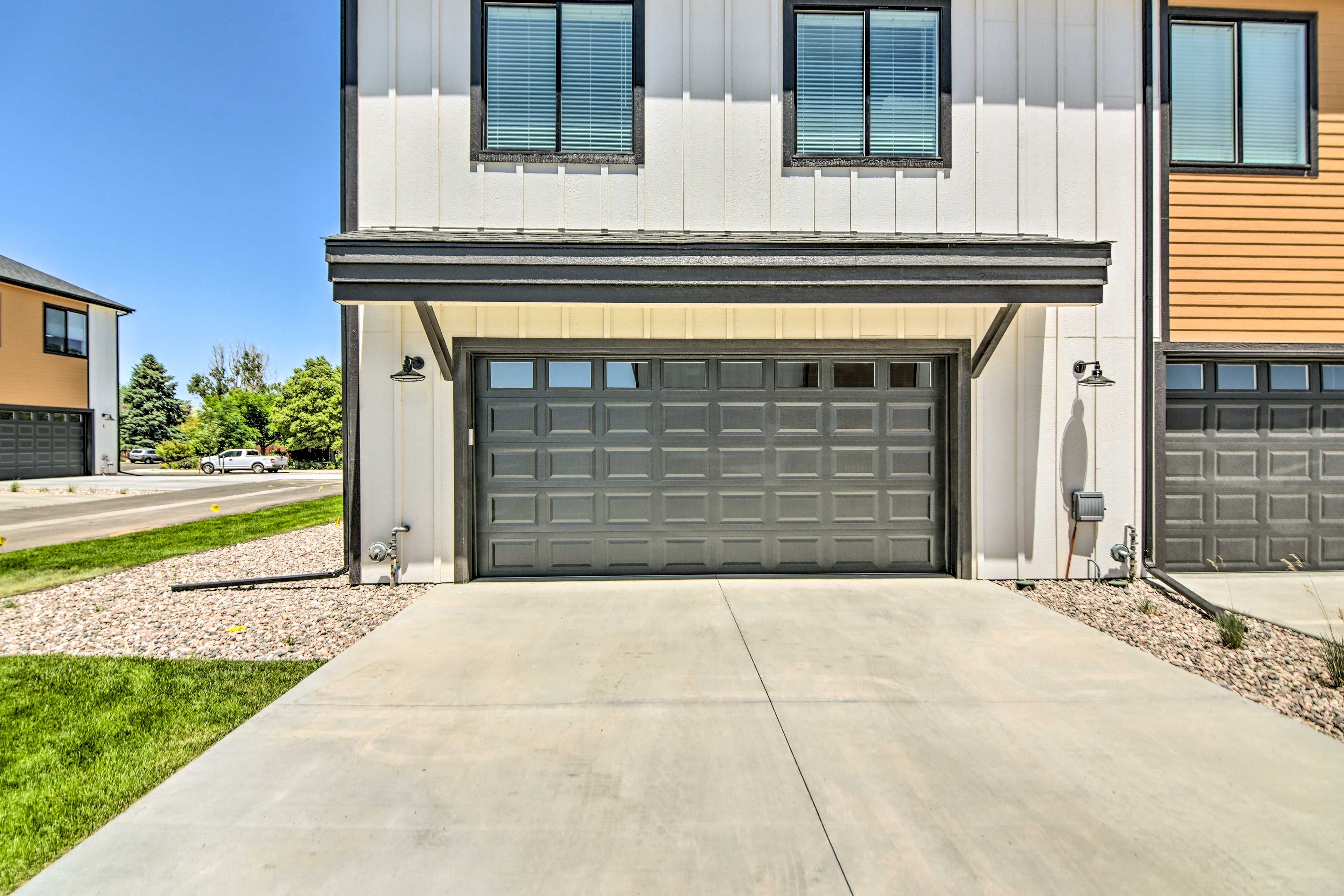 Parking | Driveway (2 Vehicles) | Garage (2 Vehicles) | Free Street Parking