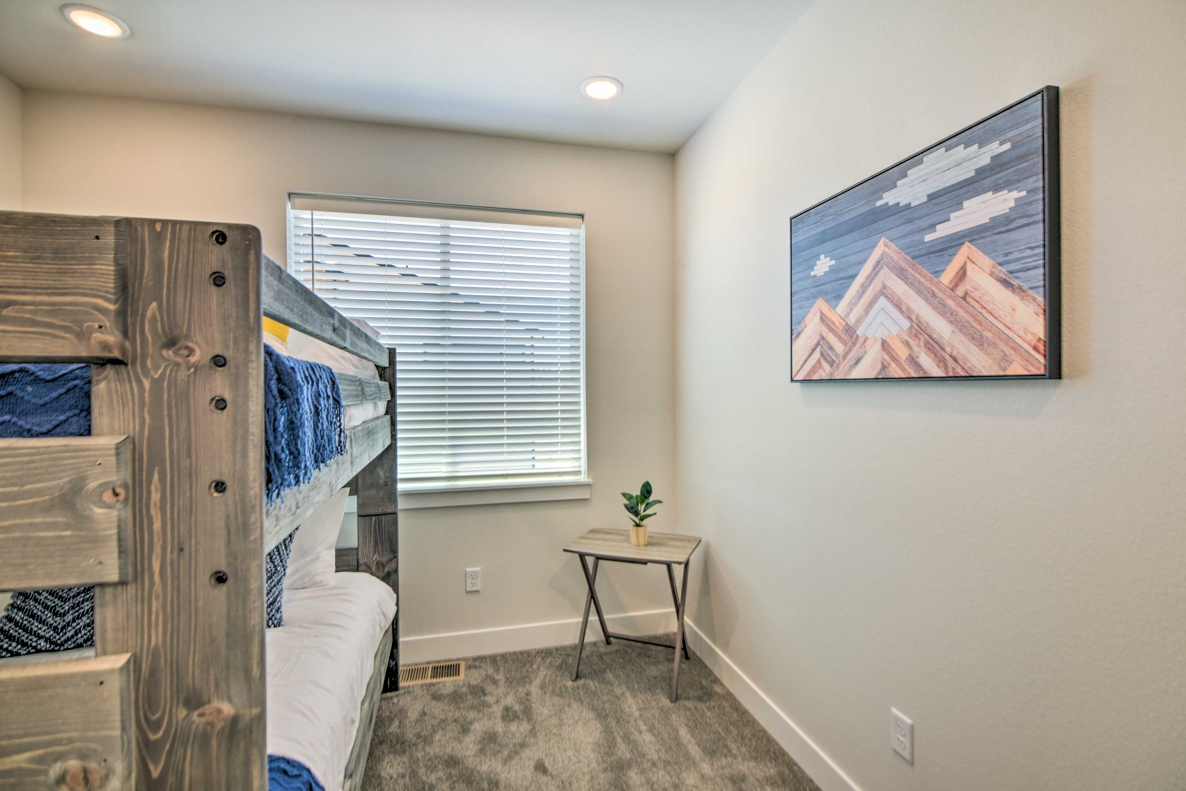 Bedroom 3 | Full Bunk Bed