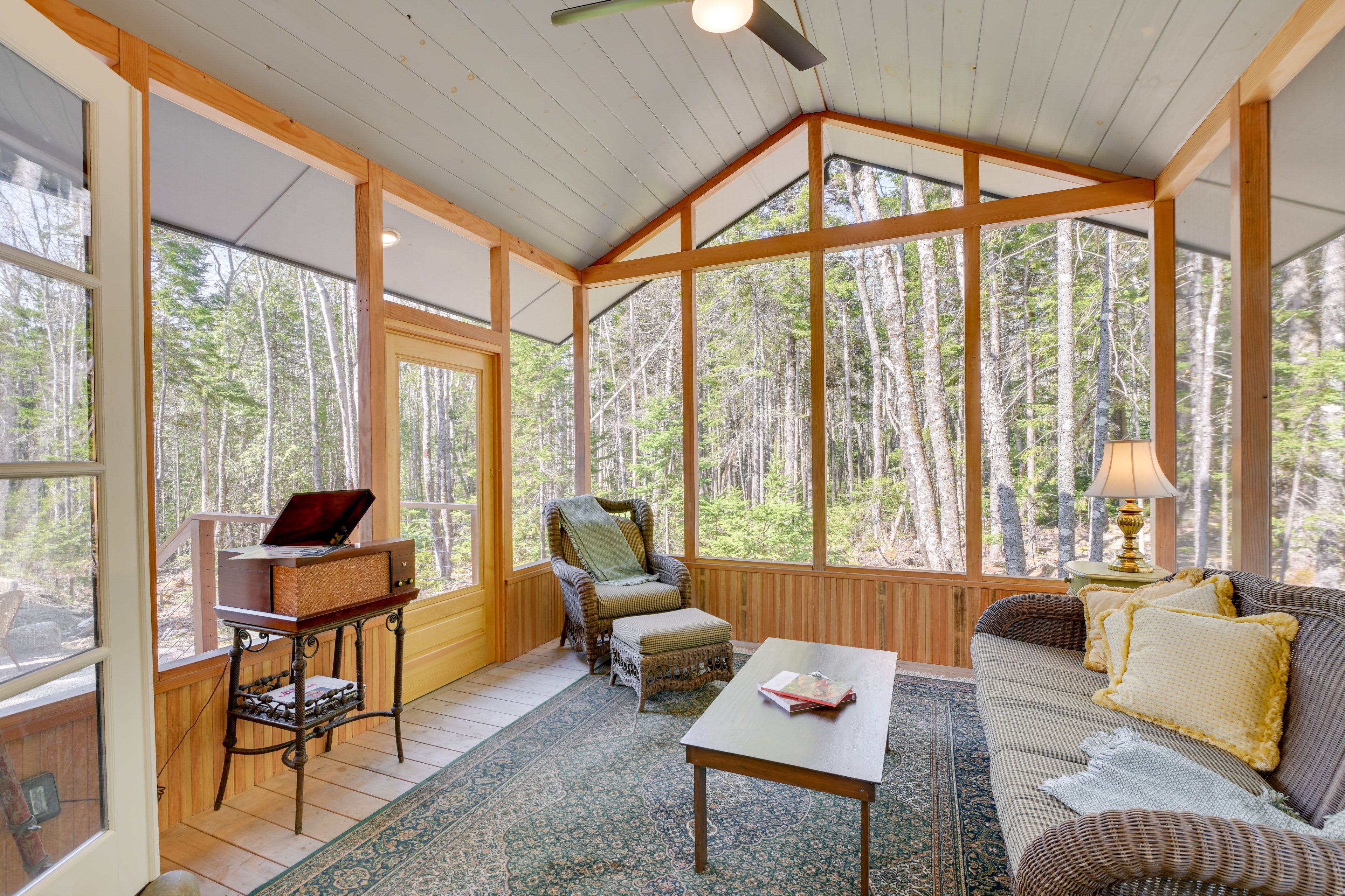 Screened Porch | 1st Floor