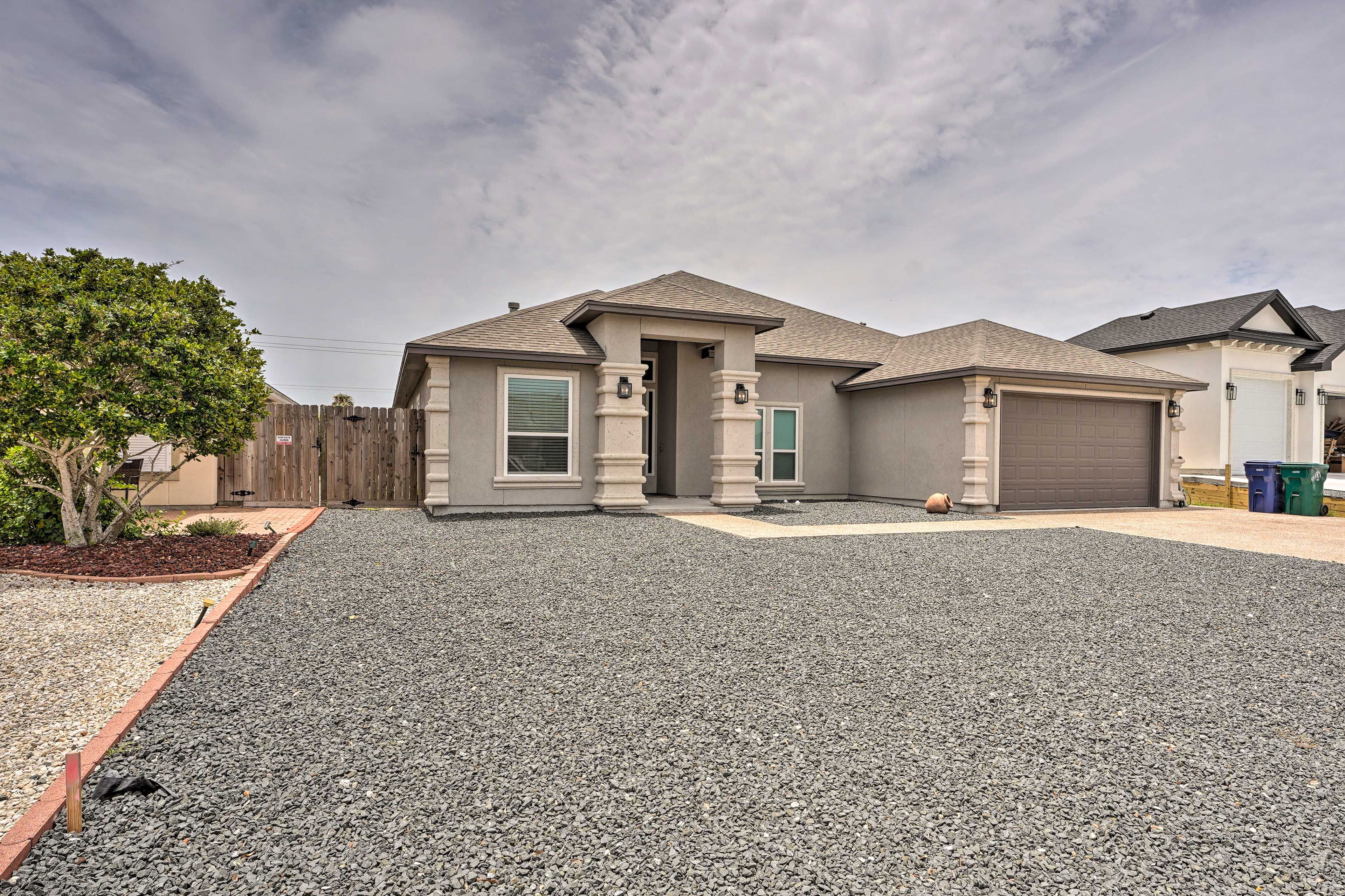 Home Exterior | 3 External Security Cameras