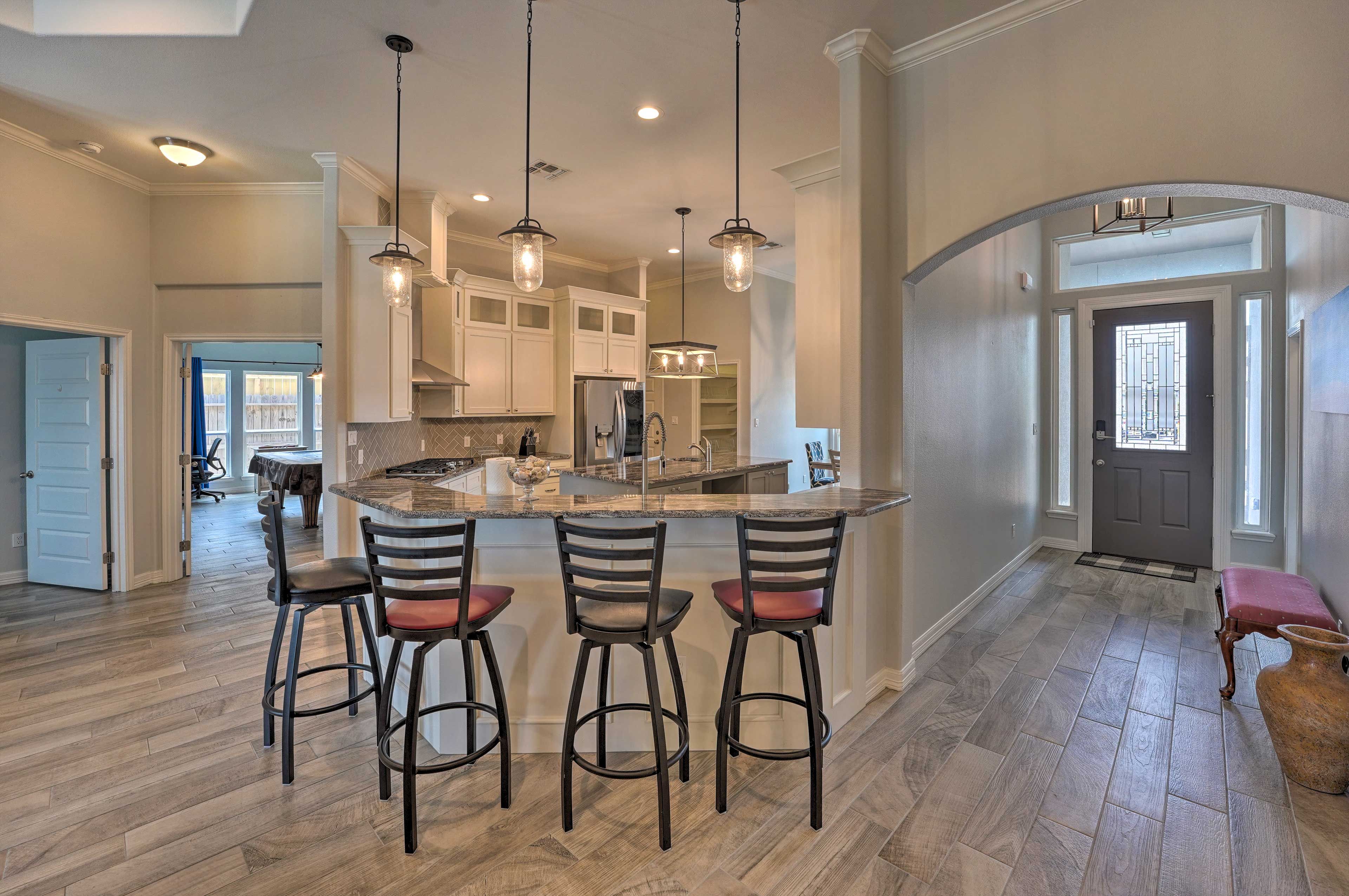 Kitchen | Breakfast Bar | Equipped w/ Cooking Basics