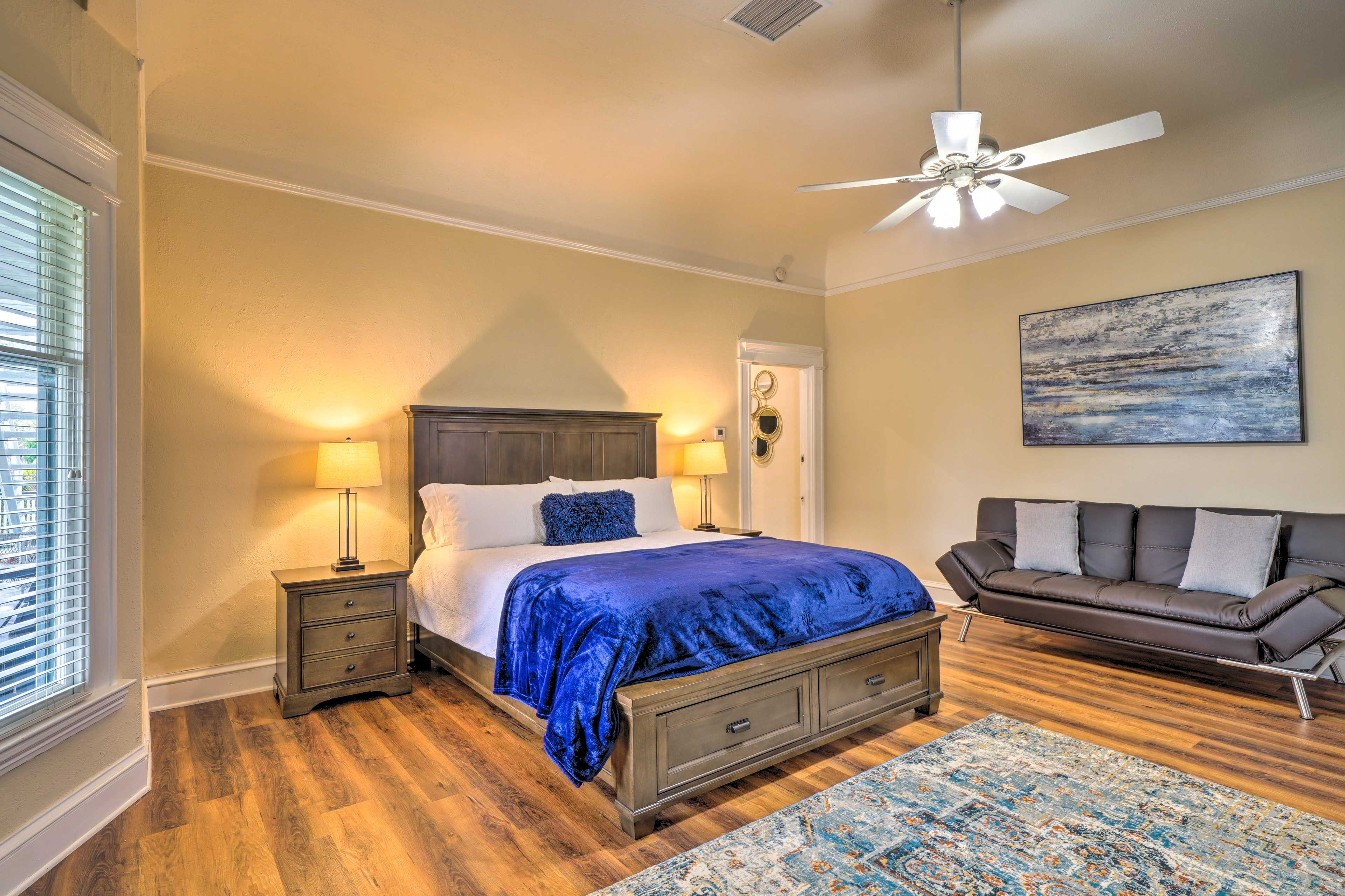 Bedroom | California King Bed | Smart TV