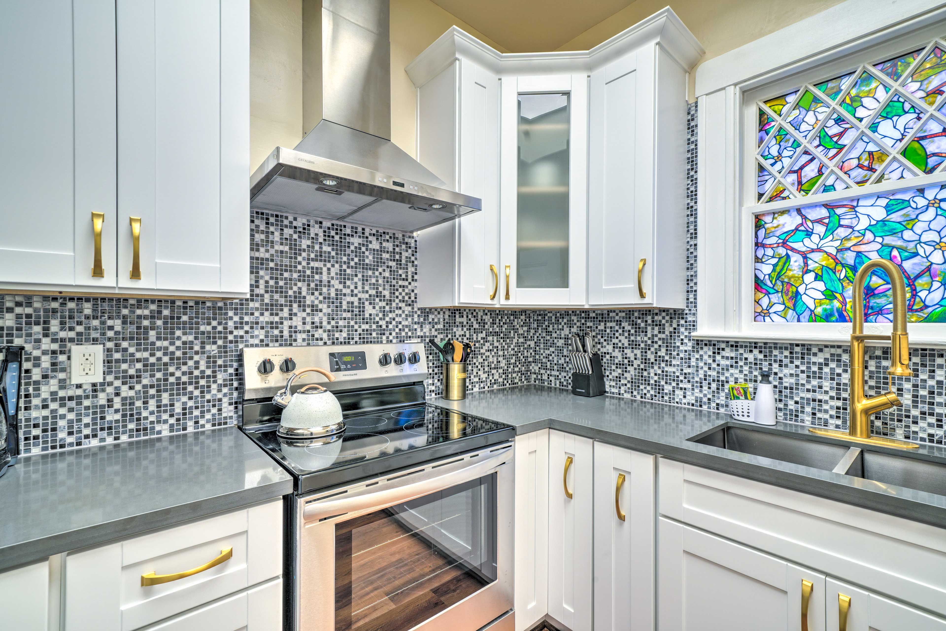 Kitchen | Fully Remodeled | Cooking Basics