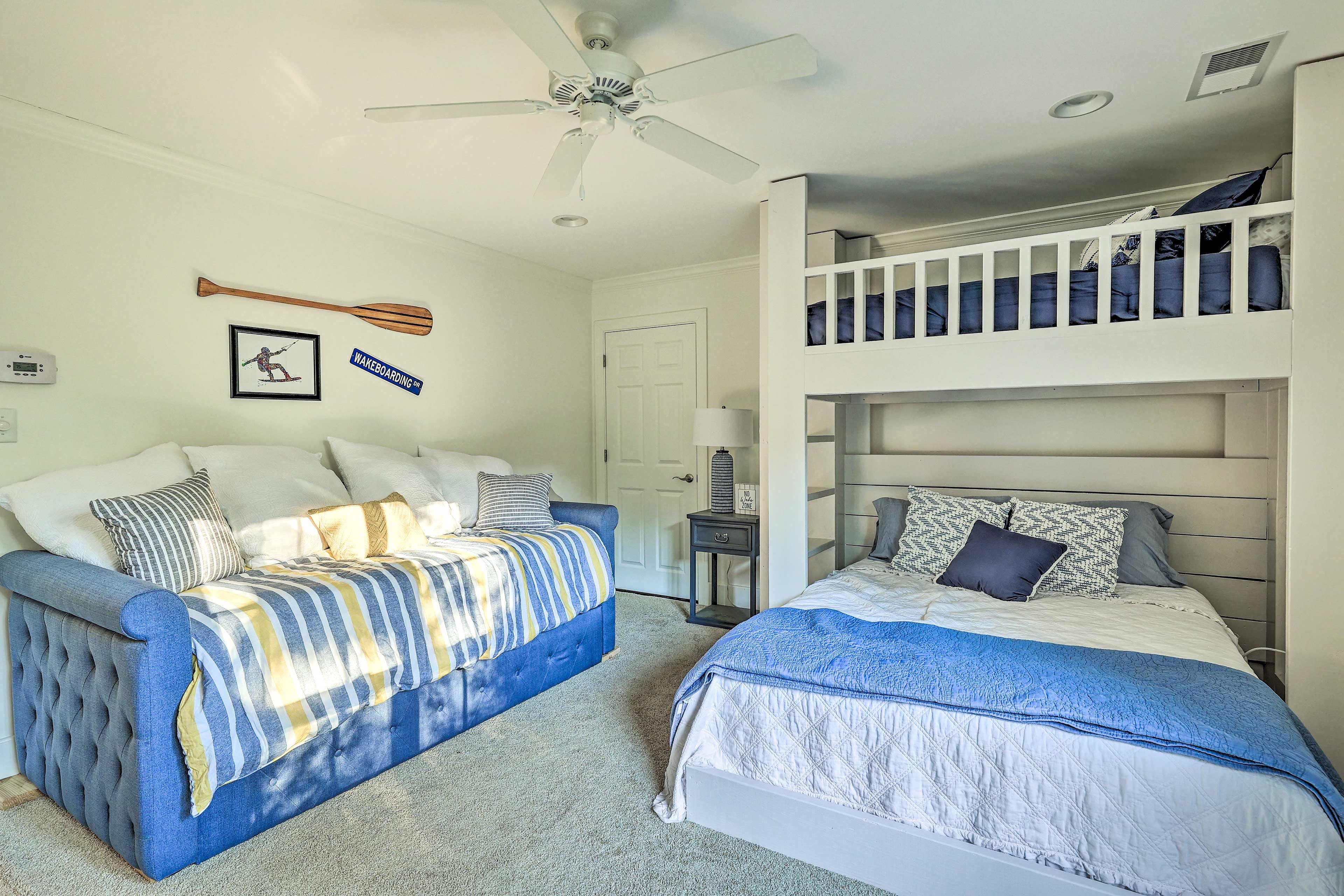 Bedroom 5 | Twin/Queen Bunk Bed | Twin Daybed w/ Twin Trundle | Upper Level