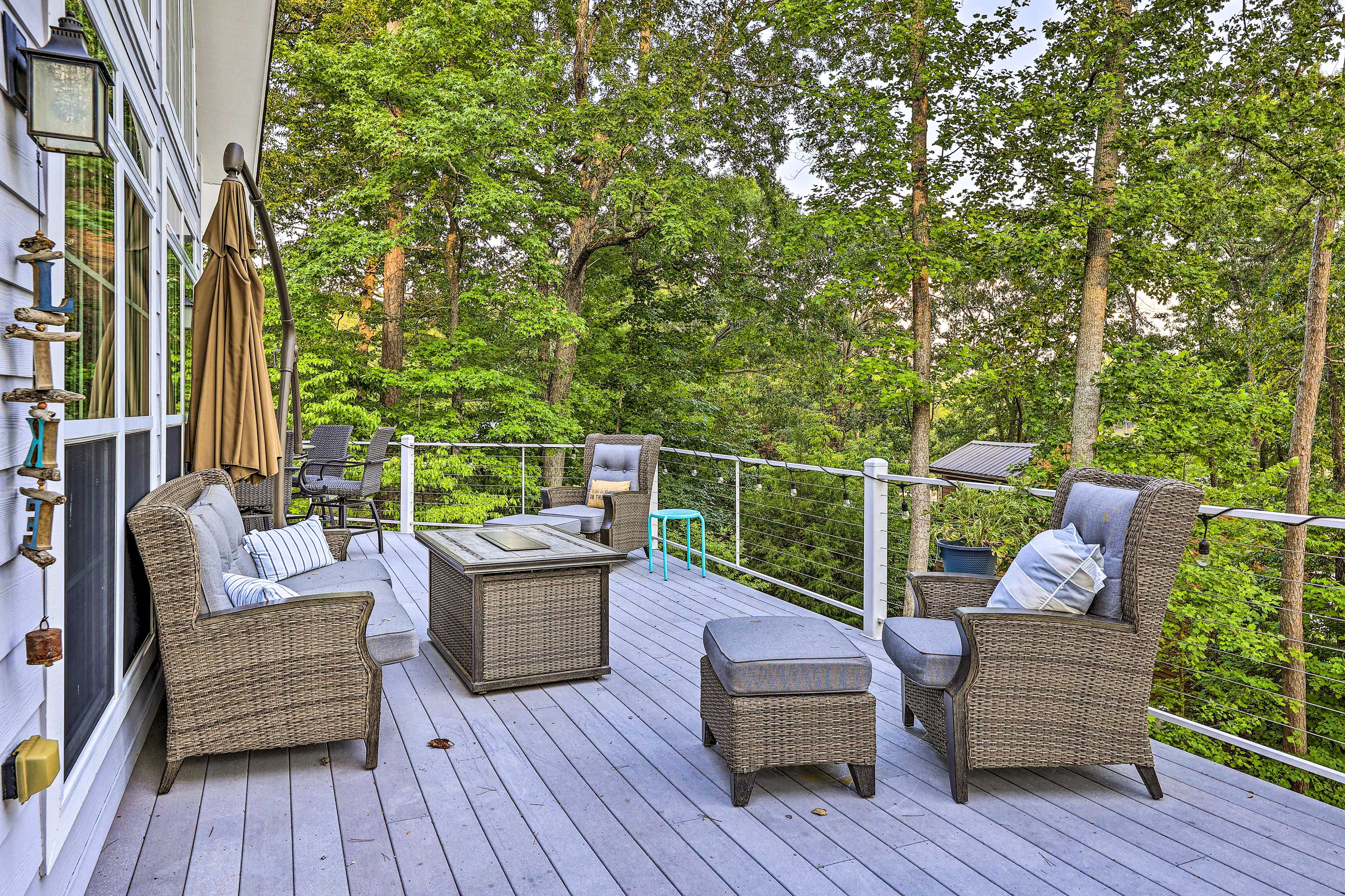 Upper Deck | 3 Total Gas Fire Pits | Gas Grill (Propane Provided)