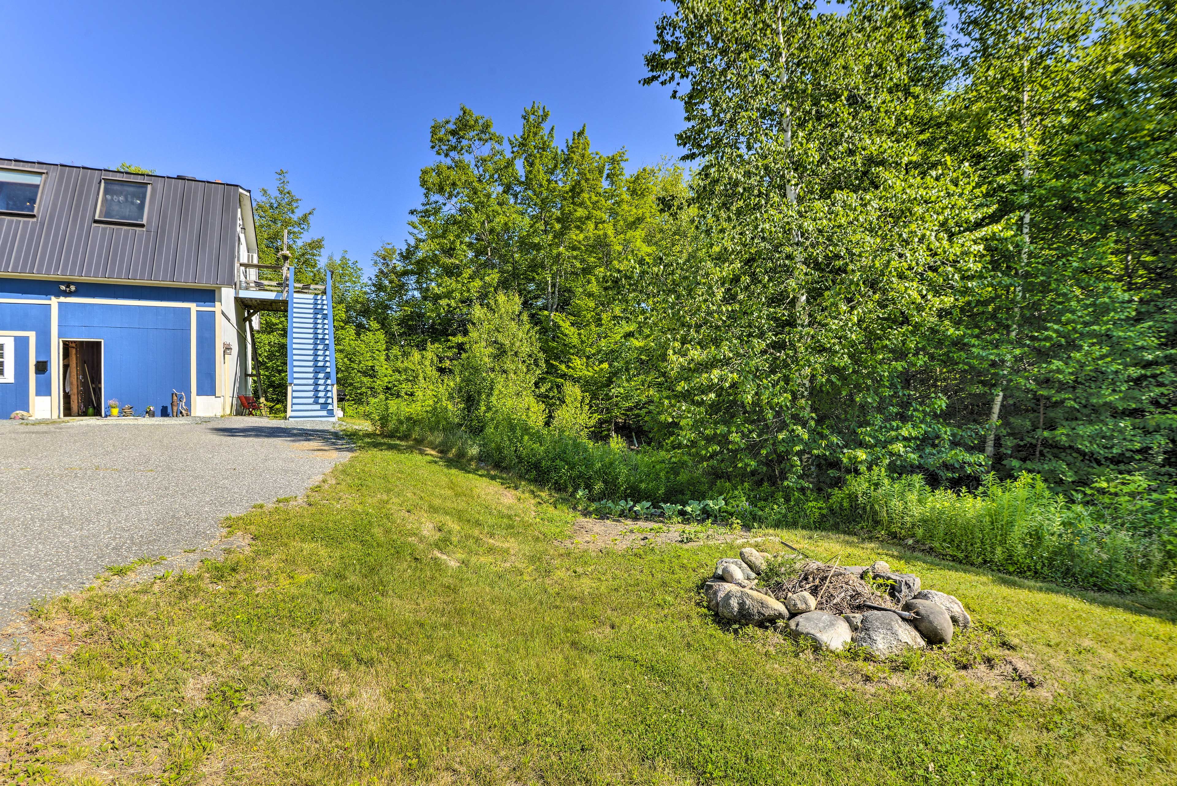 Yard | Fire Pit | Walking Trails | Gardens | Hammock
