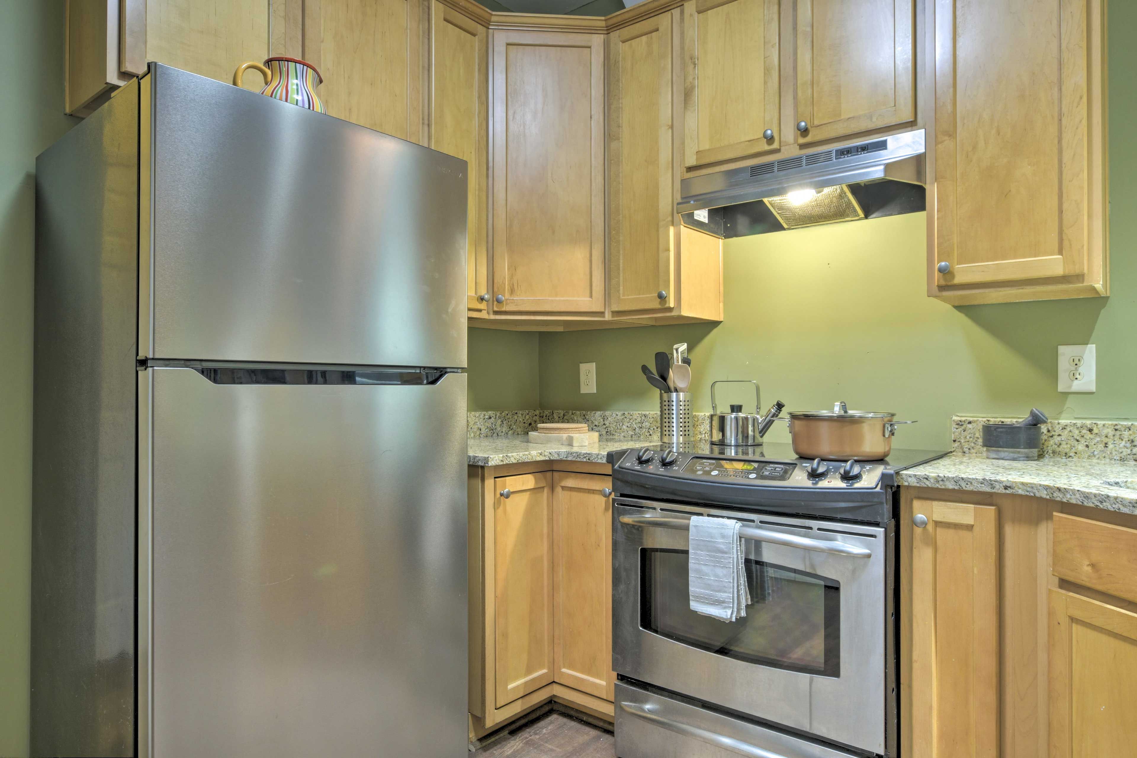 Kitchen | 1st Floor | Dishwasher | Keurig Coffee Maker