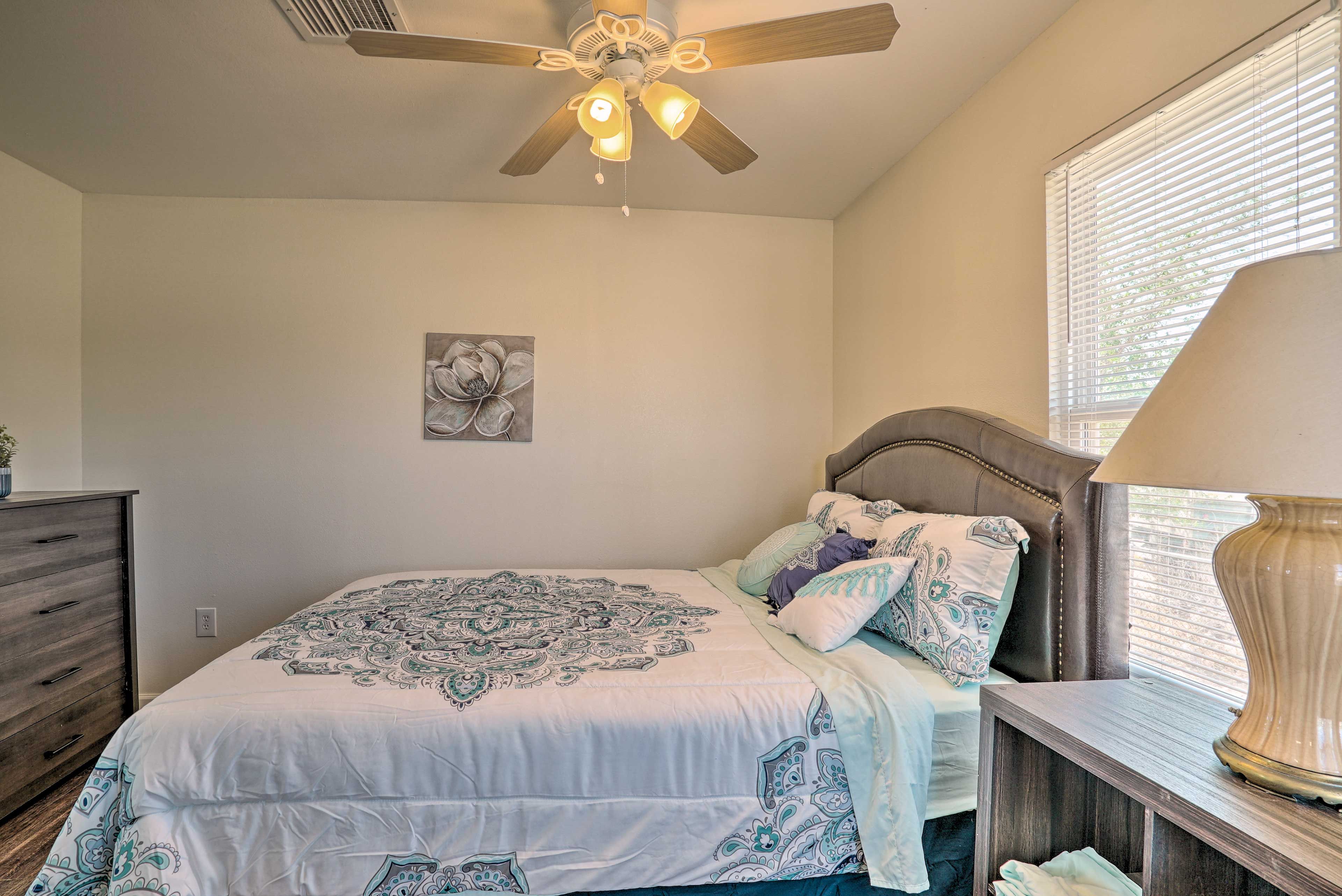 Bedroom 1 | Queen Bed | Linens Provided