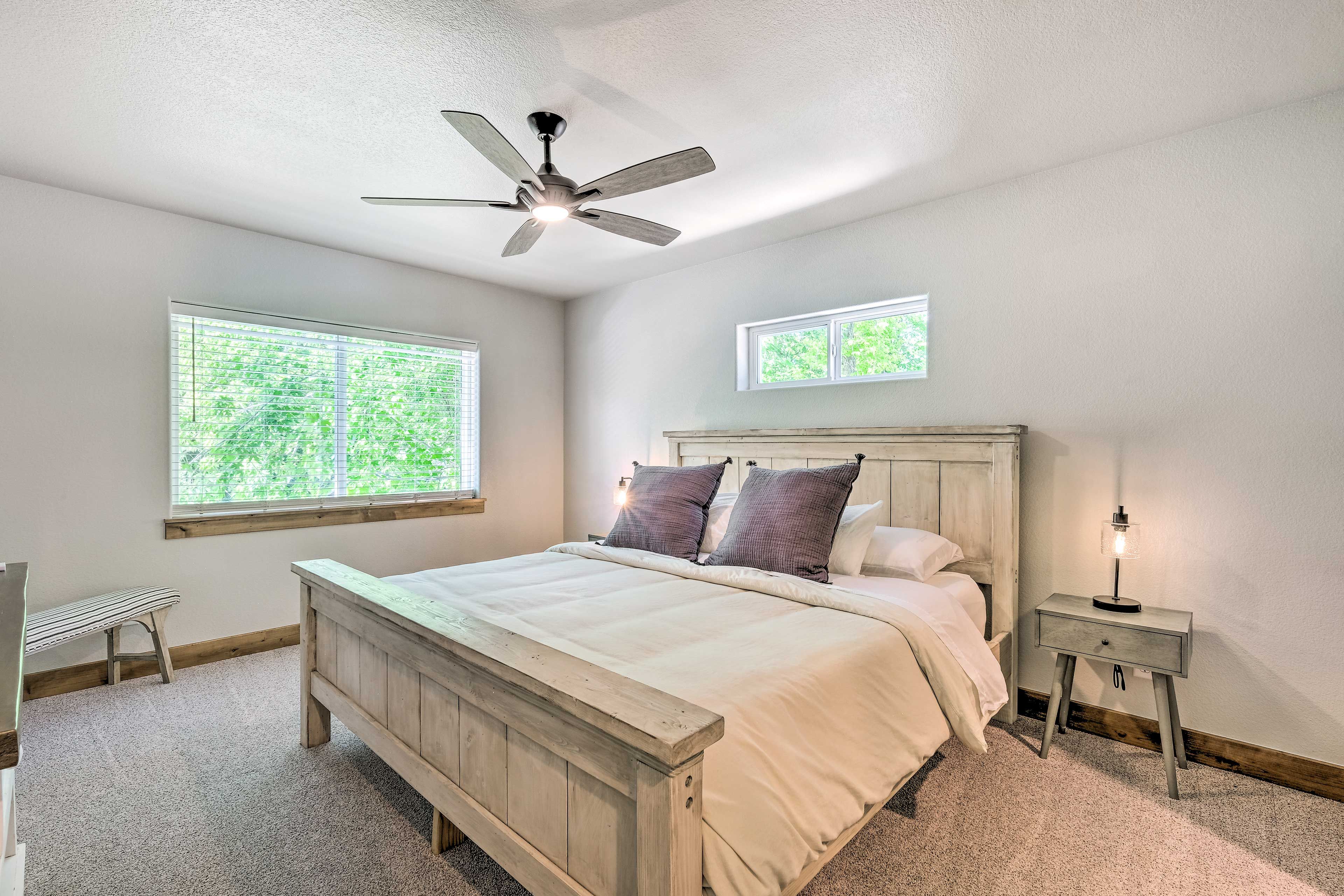 Bedroom 2 | King Bed | 2nd Floor