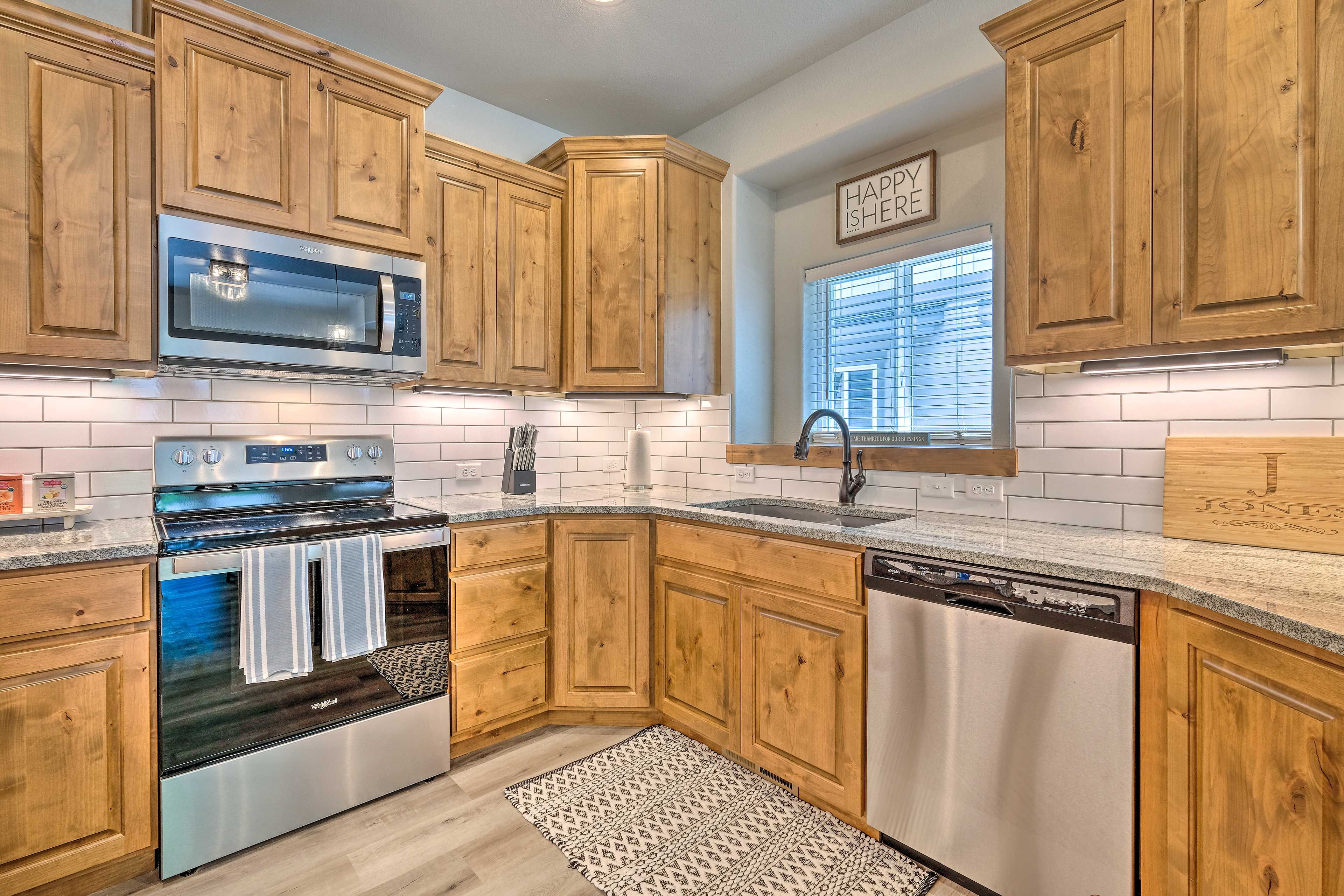 Loveland Vacation Rental | 3BR | 3.5BA | 2,160 Sq Ft | Step Required to Access
