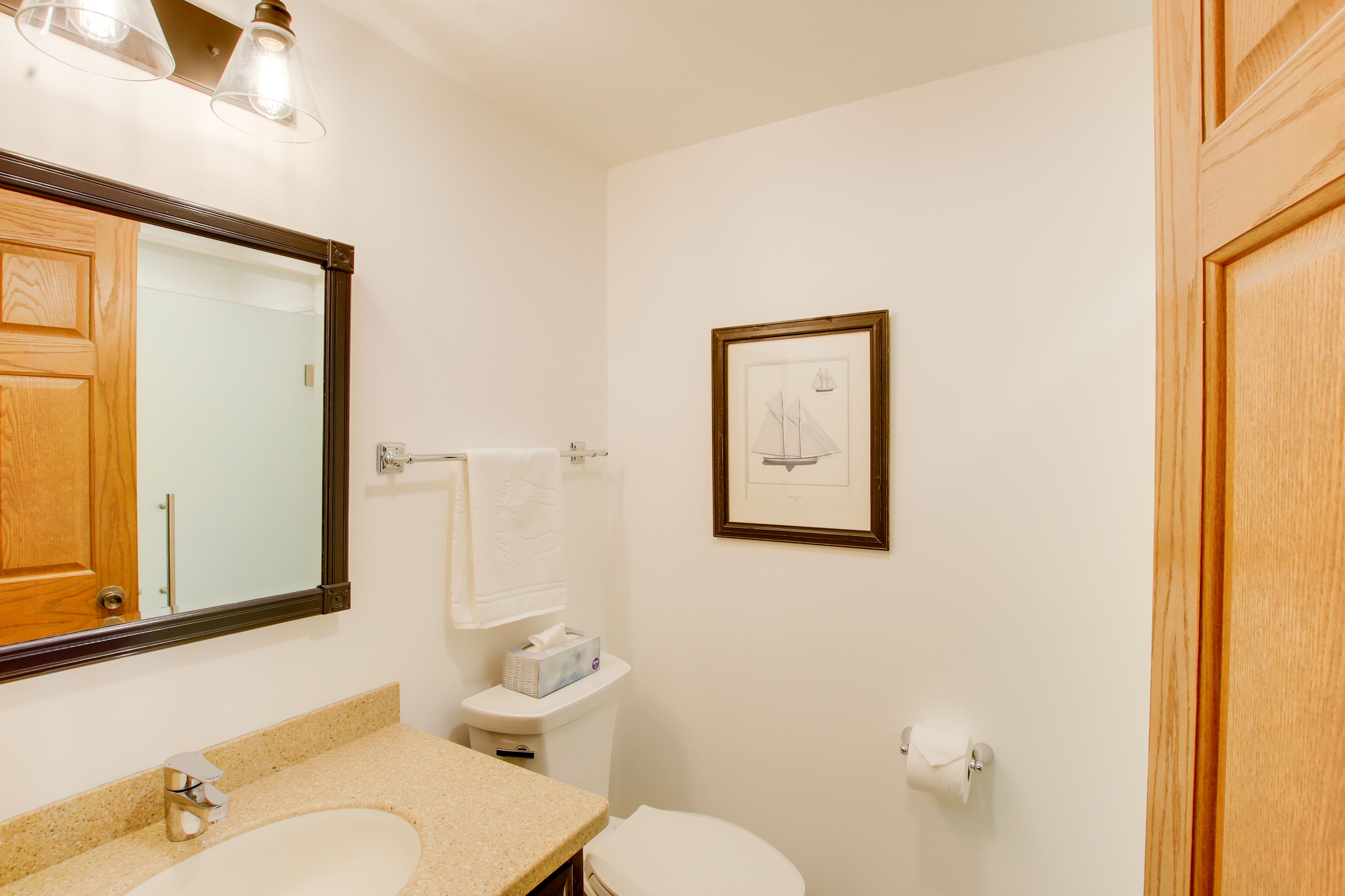 Full Bathroom | Main Floor