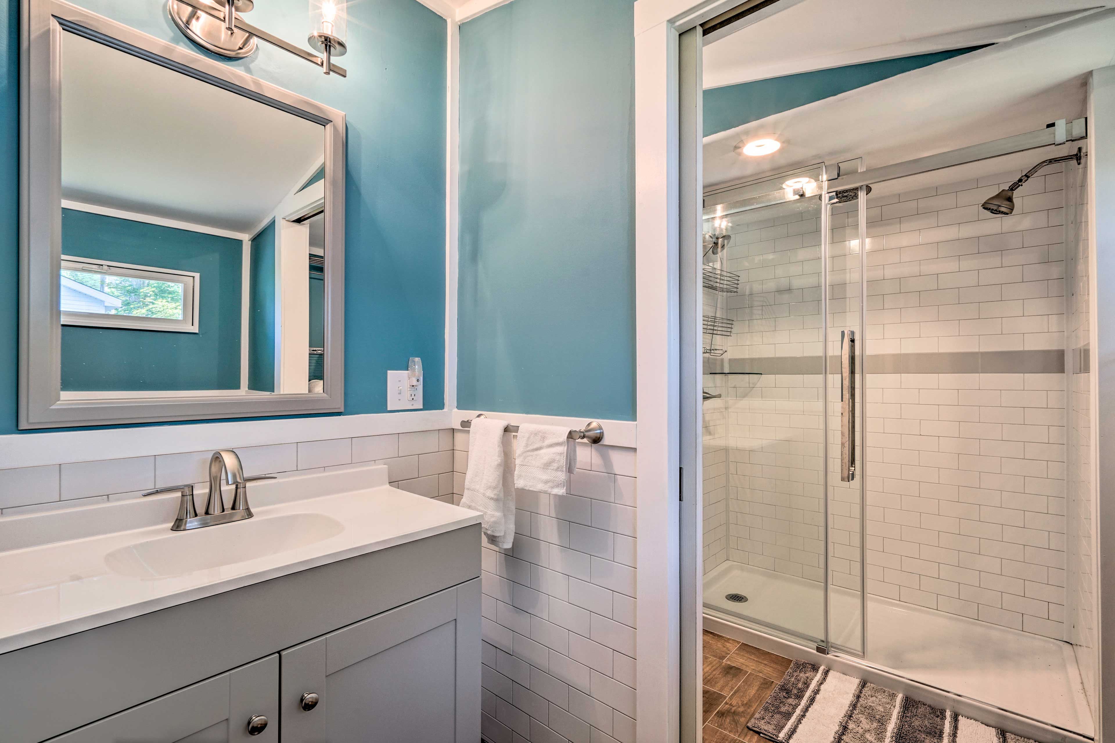 Full Bathroom