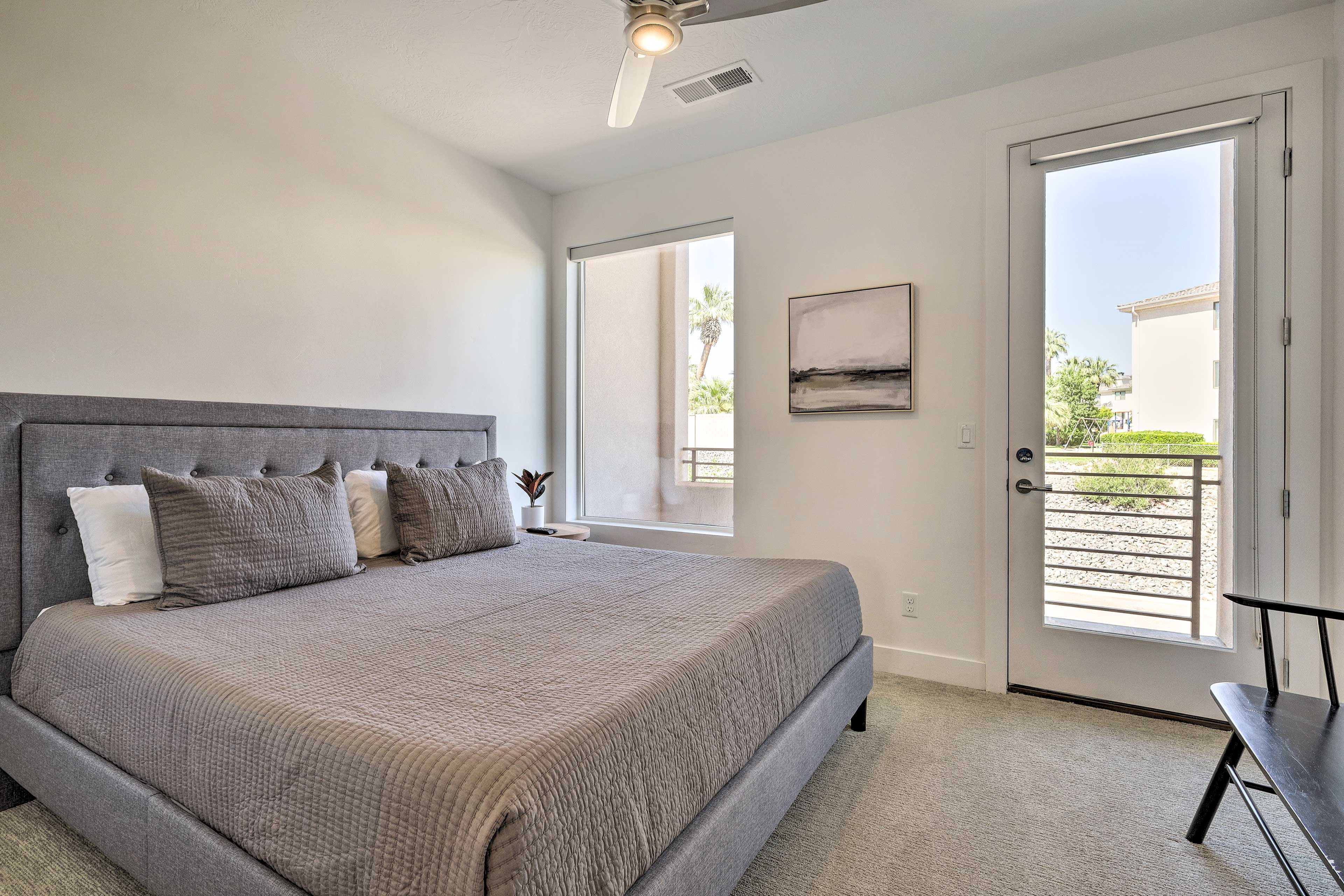 Bedroom 3 | King Bed | 2nd Level | Balcony Access | Smart TV