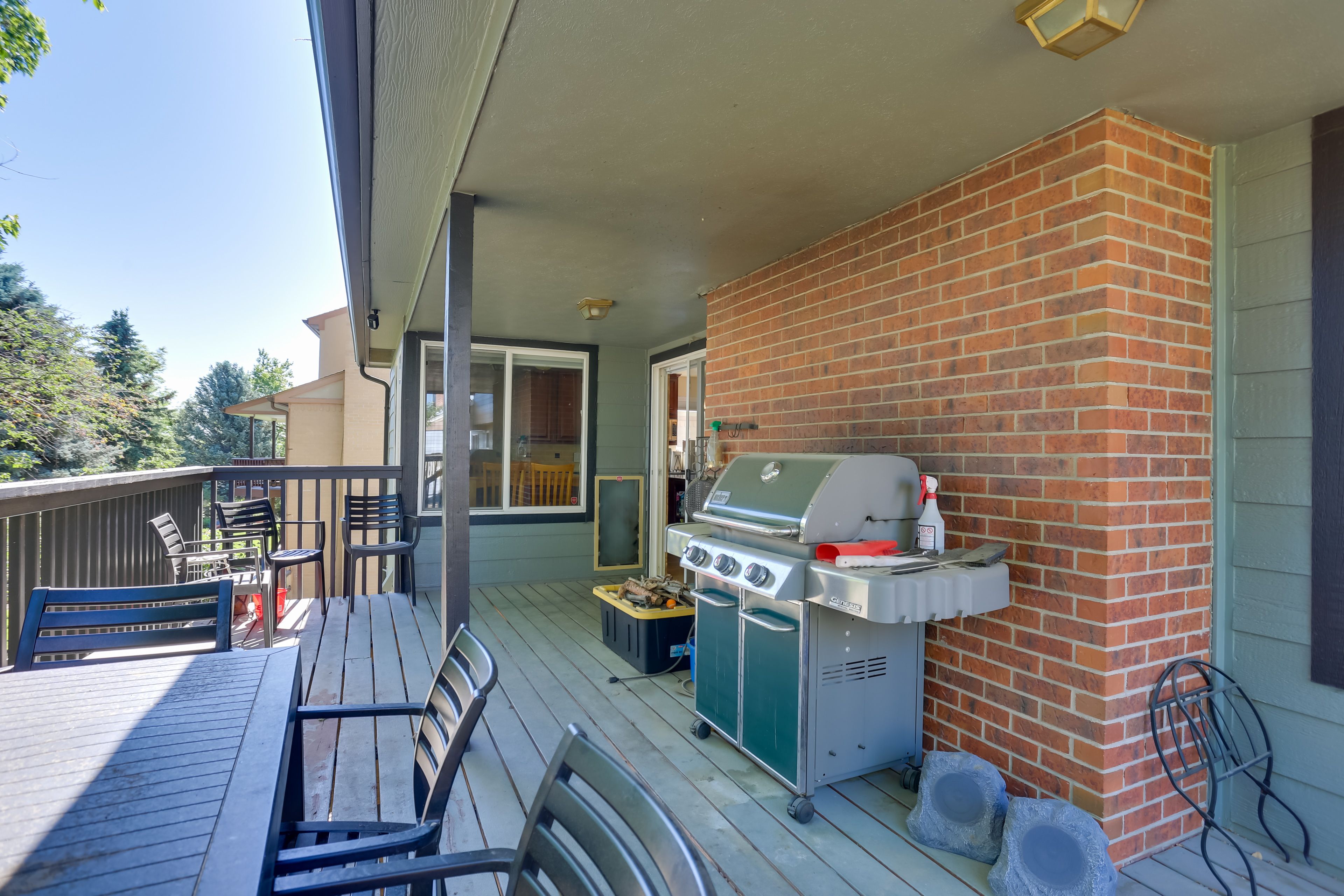 Covered Deck | Gas Grill