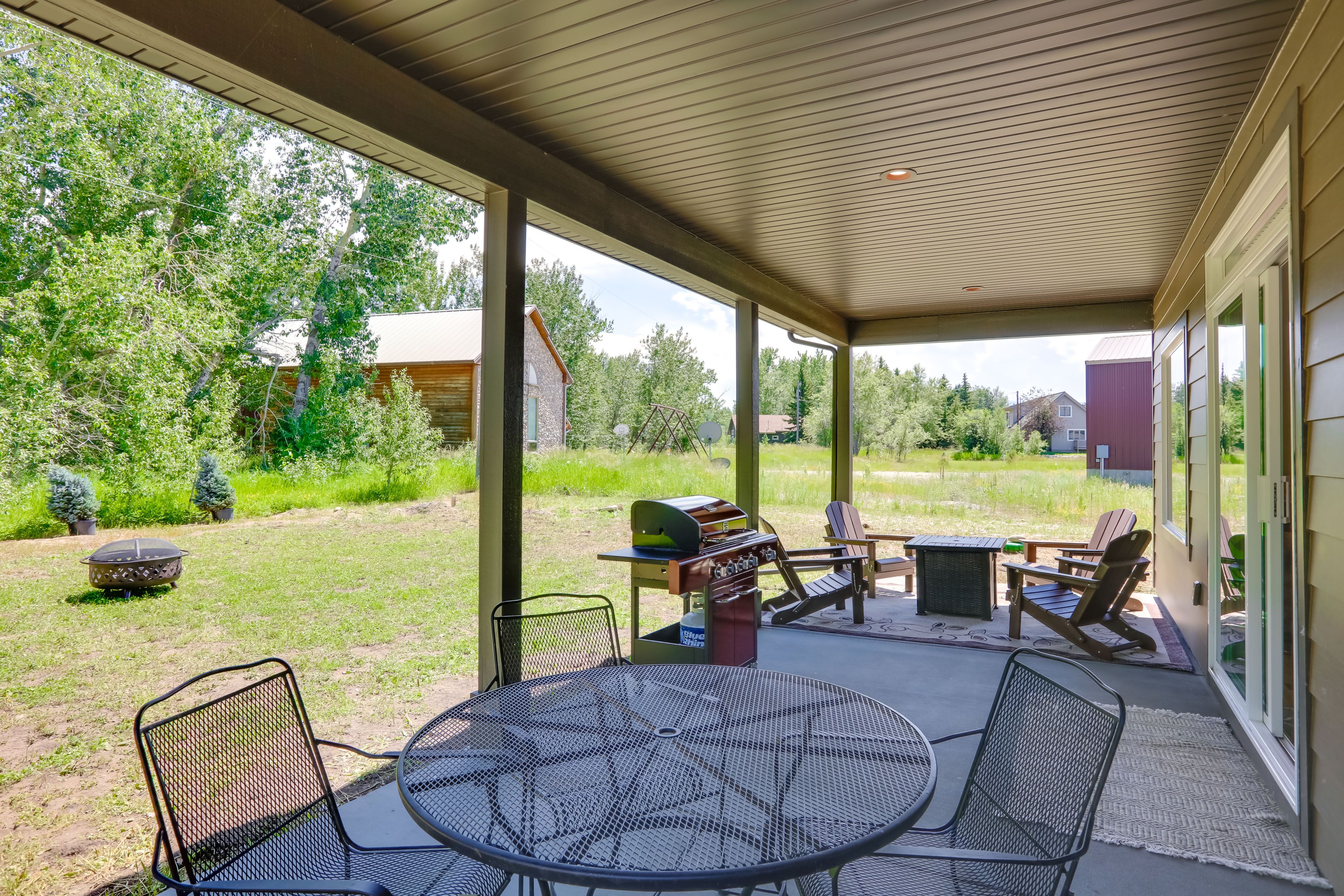 Patio | Gas Grill | Fire Pit | Dining Area