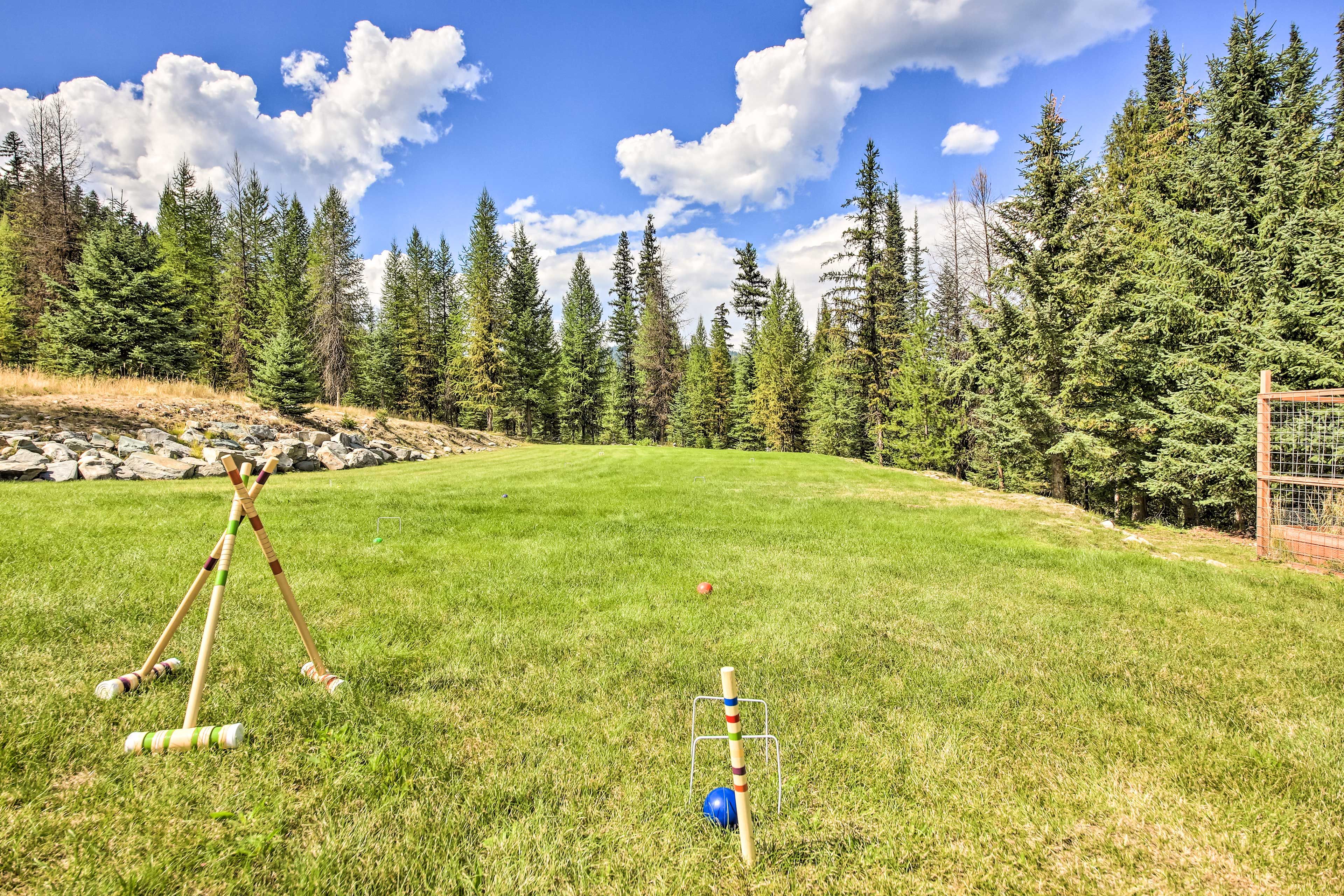 Private Yard | Fire Pit