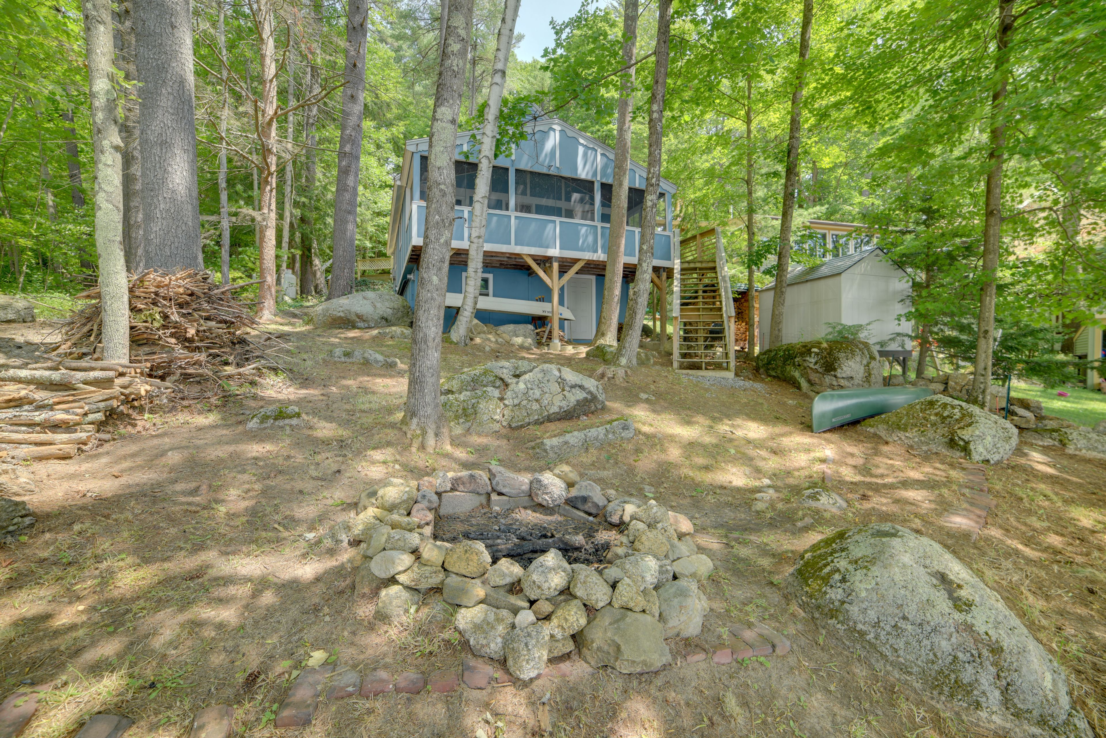 Exterior | Fire Pit | On-Site Lake Access