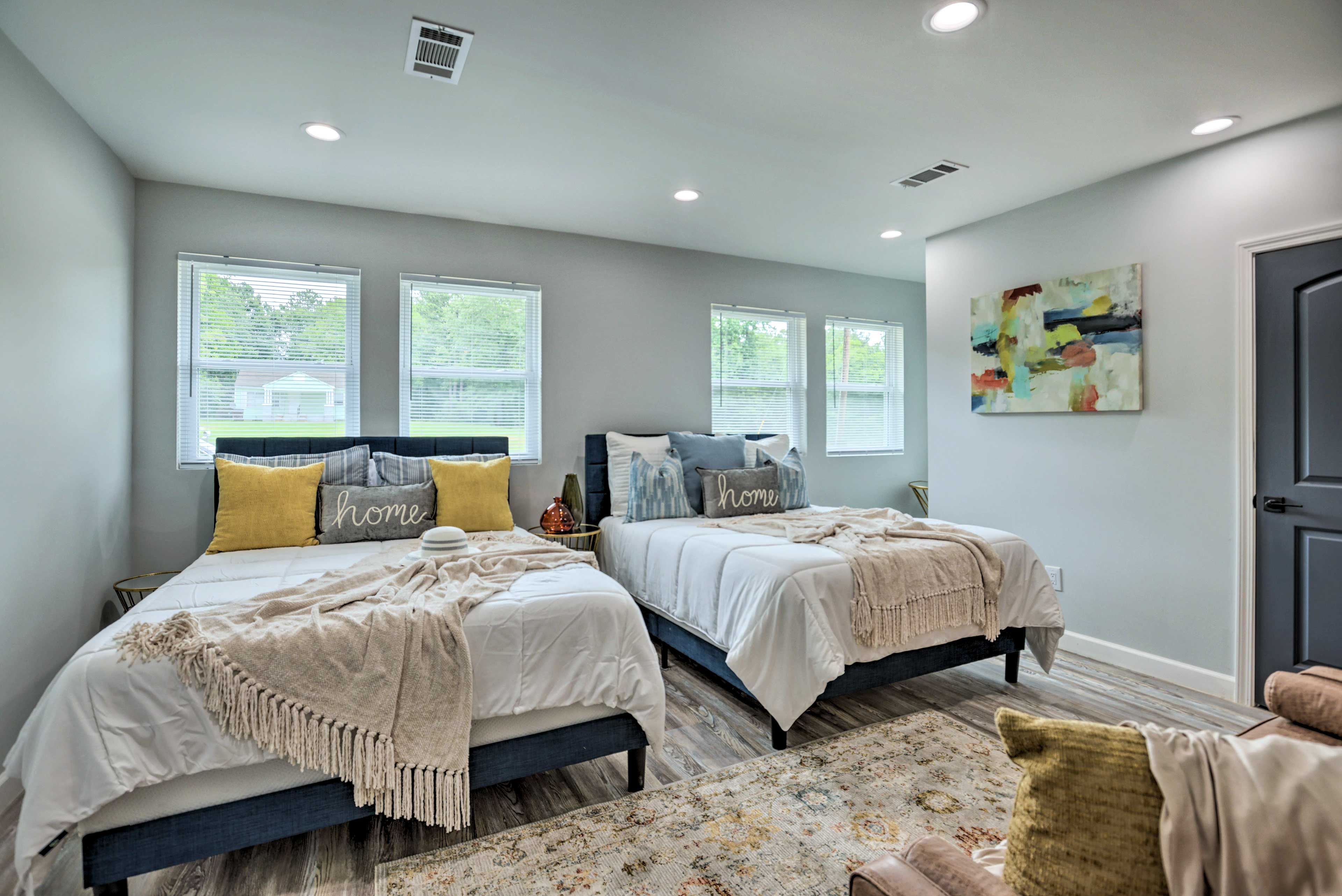 Bedroom 2 | 2 Queen Beds | Full En-Suite Bathroom