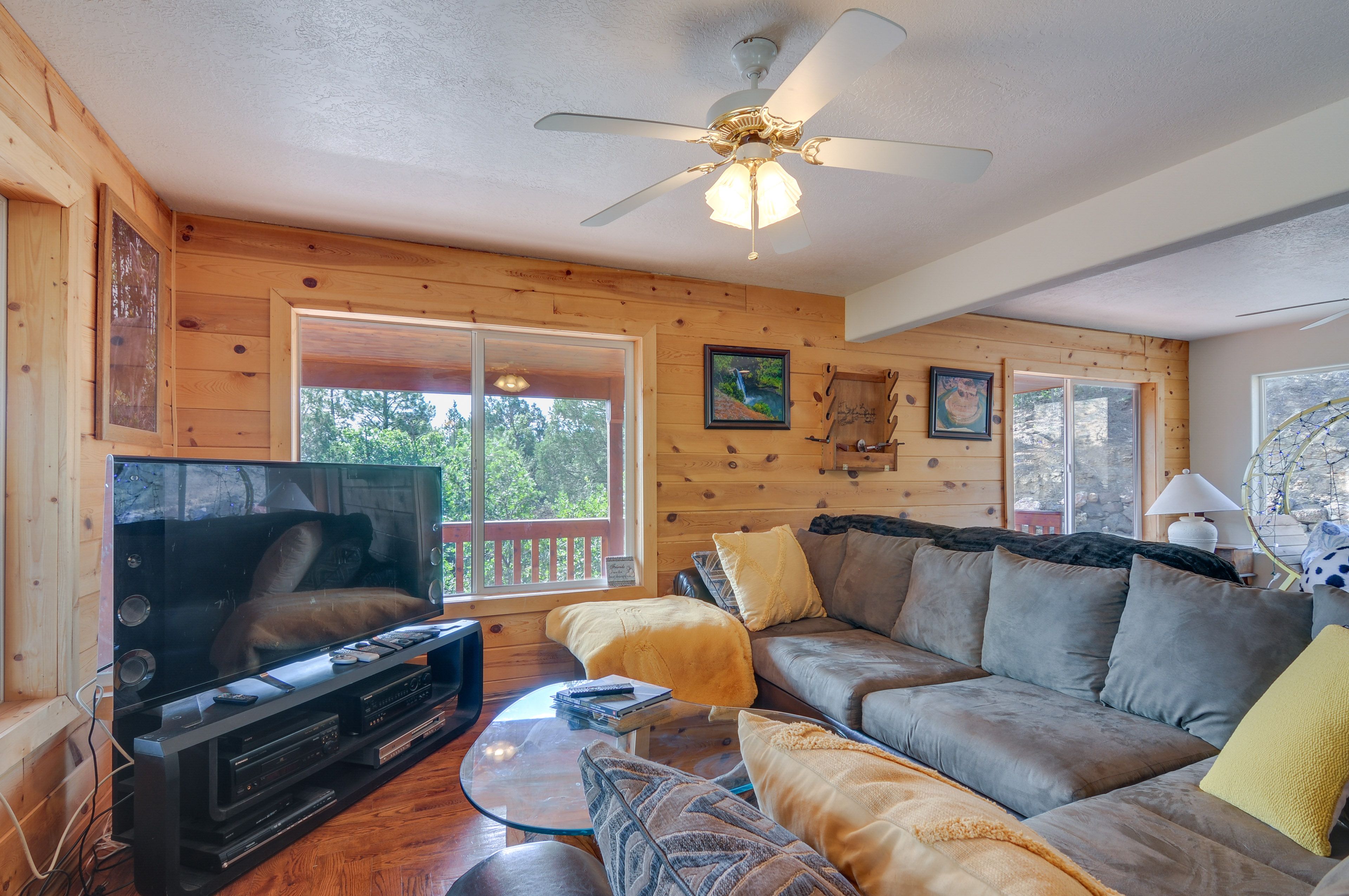 Living Room | 4 Exterior Security Cameras | Complimentary Toiletries