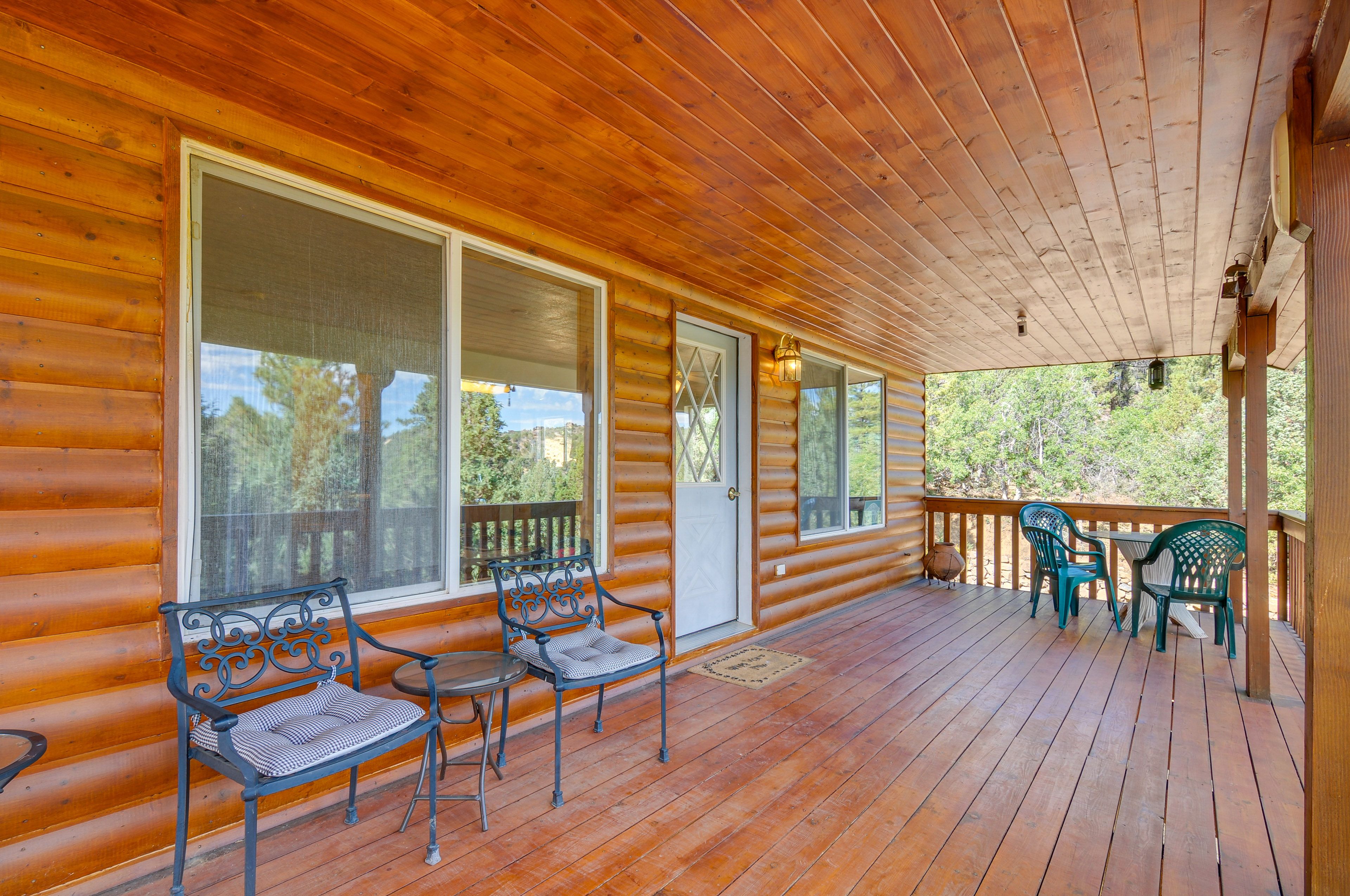 Furnished Deck | Hammock