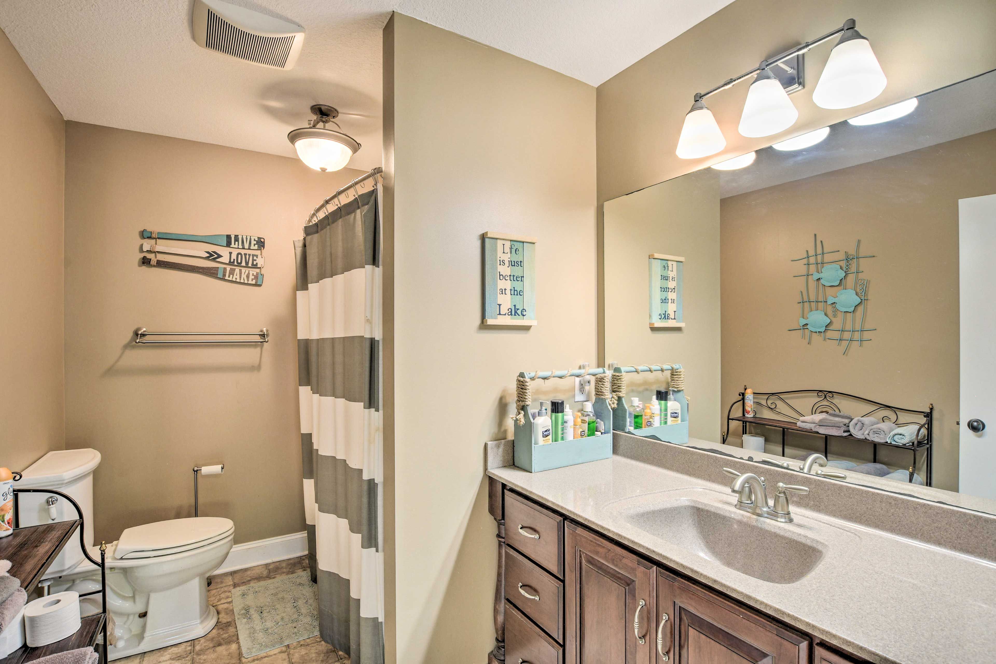 Full Bathroom