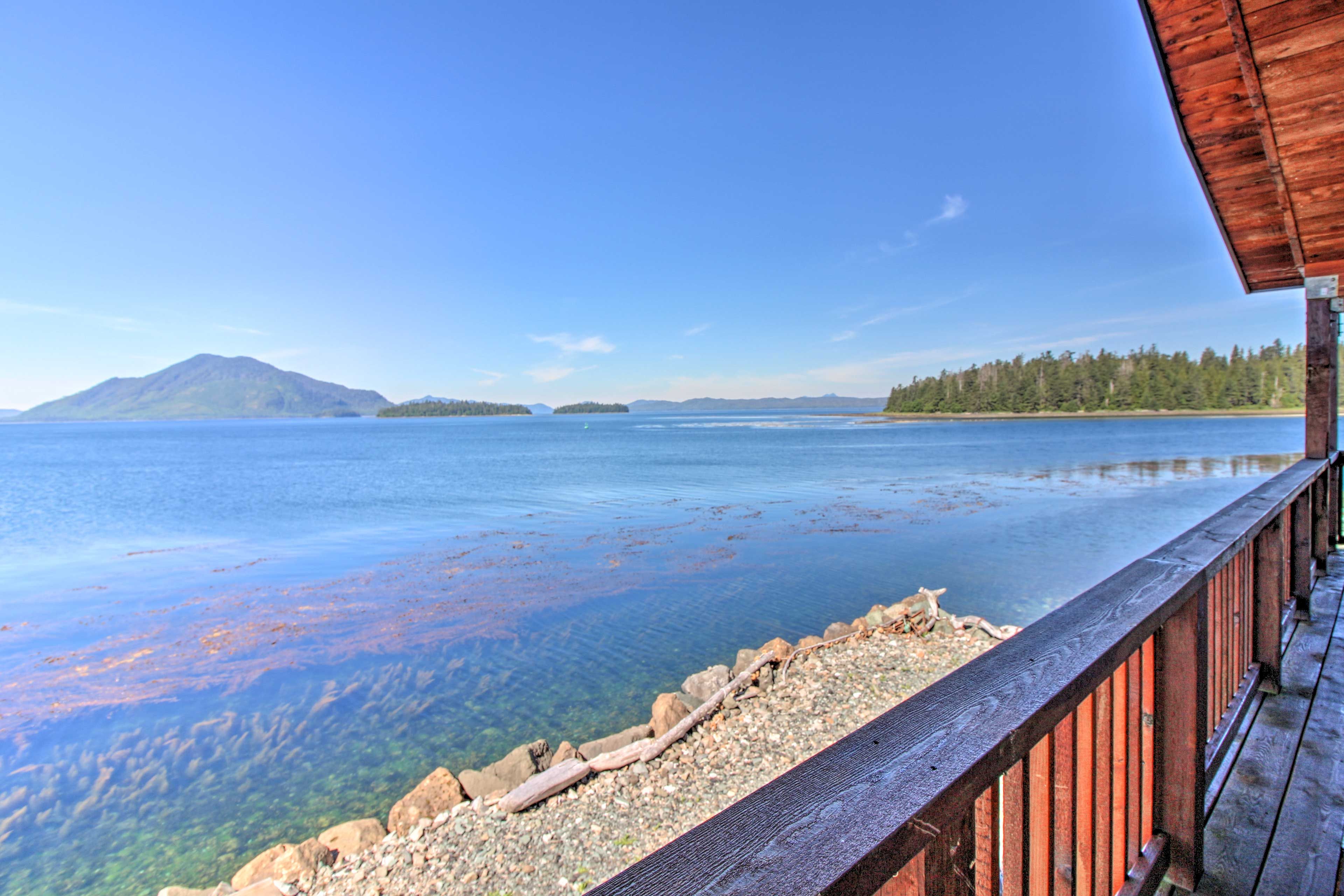 Pacific Ocean View From Wraparound Deck