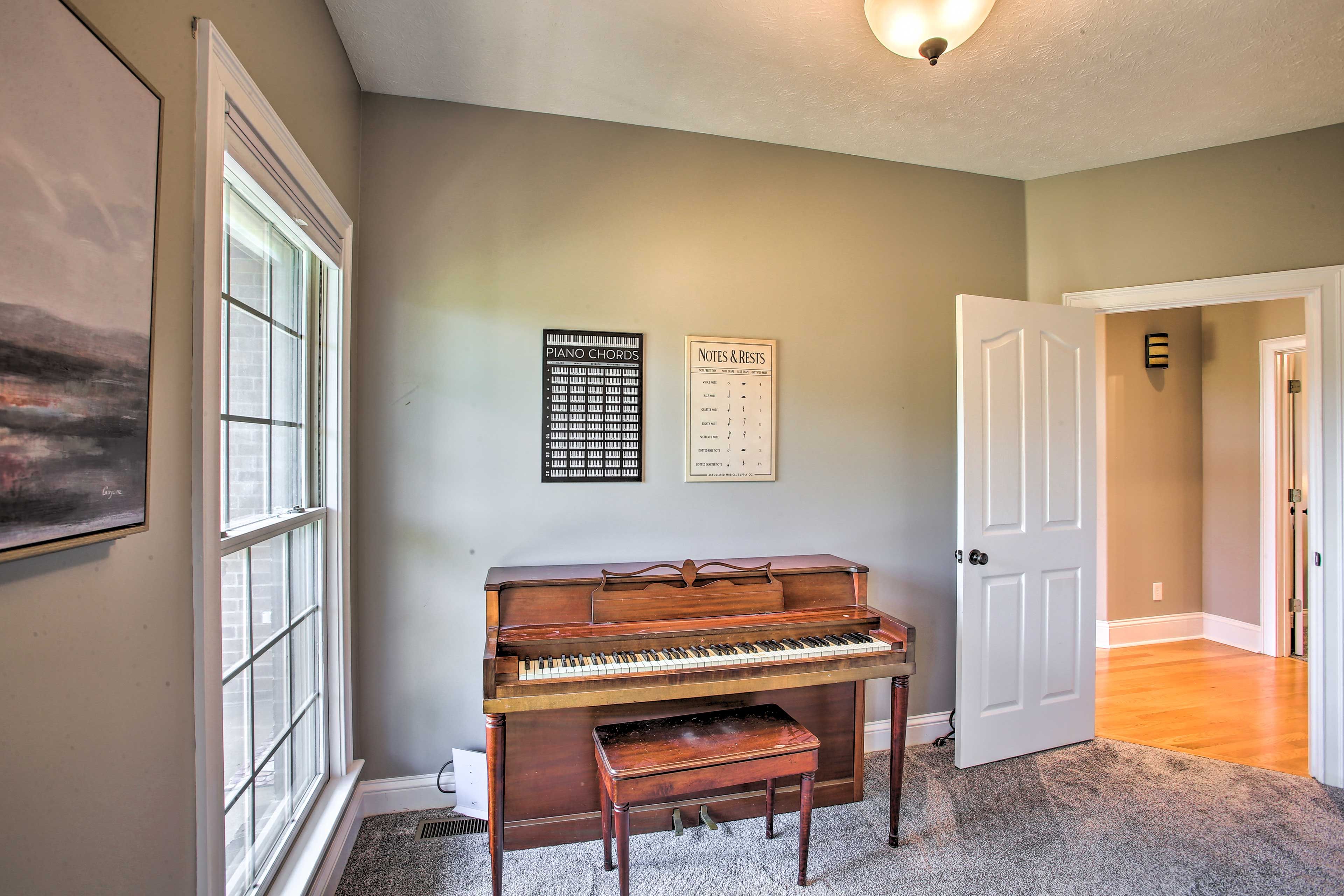 Piano Room | Main Level
