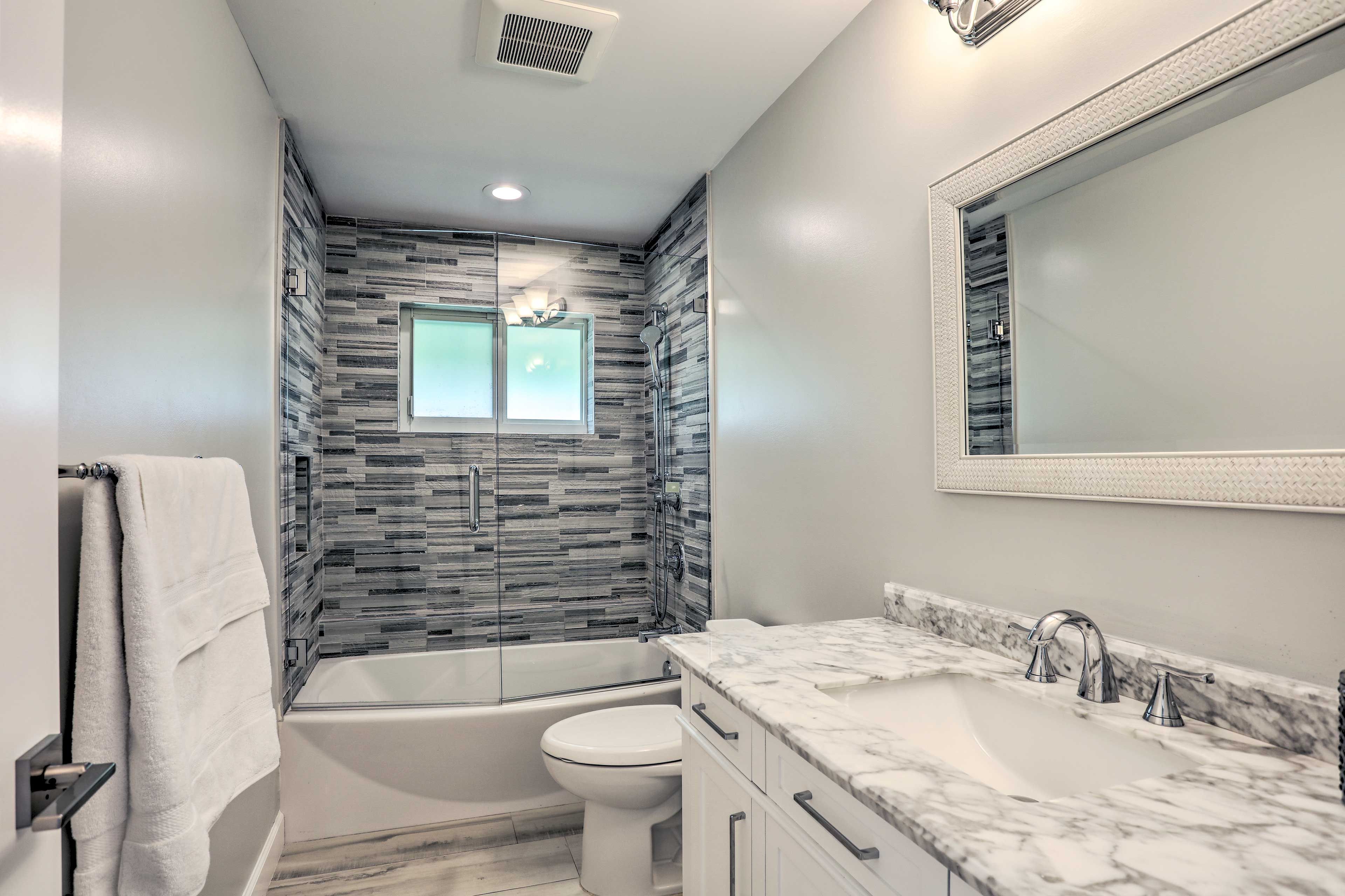 Full Bathroom