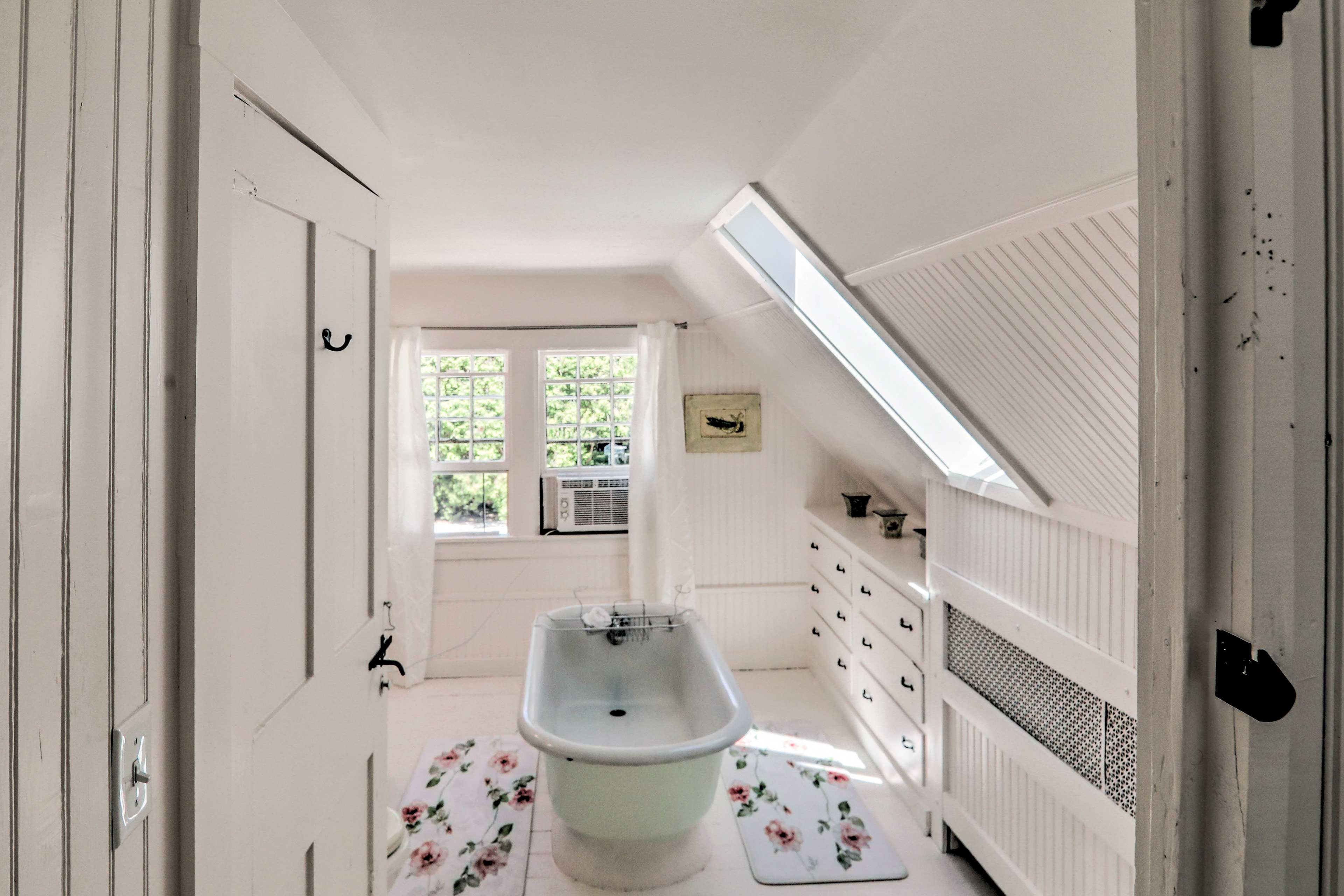 Bathroom | Complimentary Toiletries