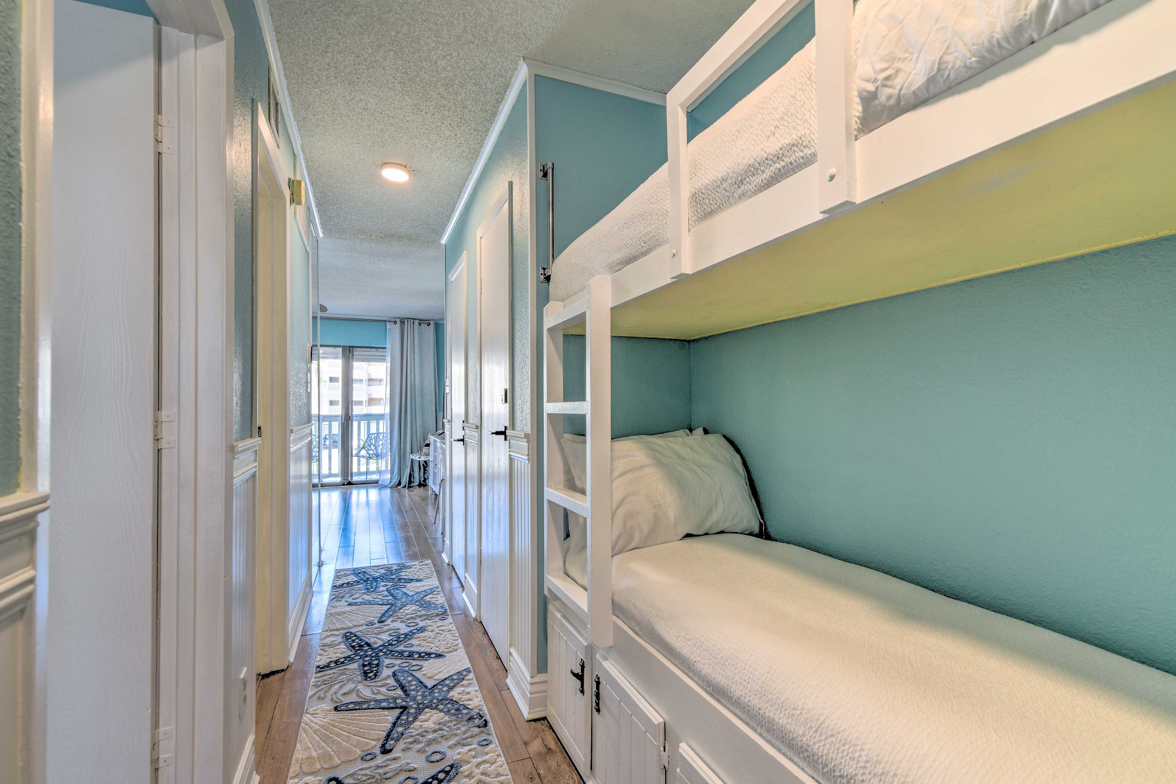 Hallway | Built-In Twin Bunk Bed