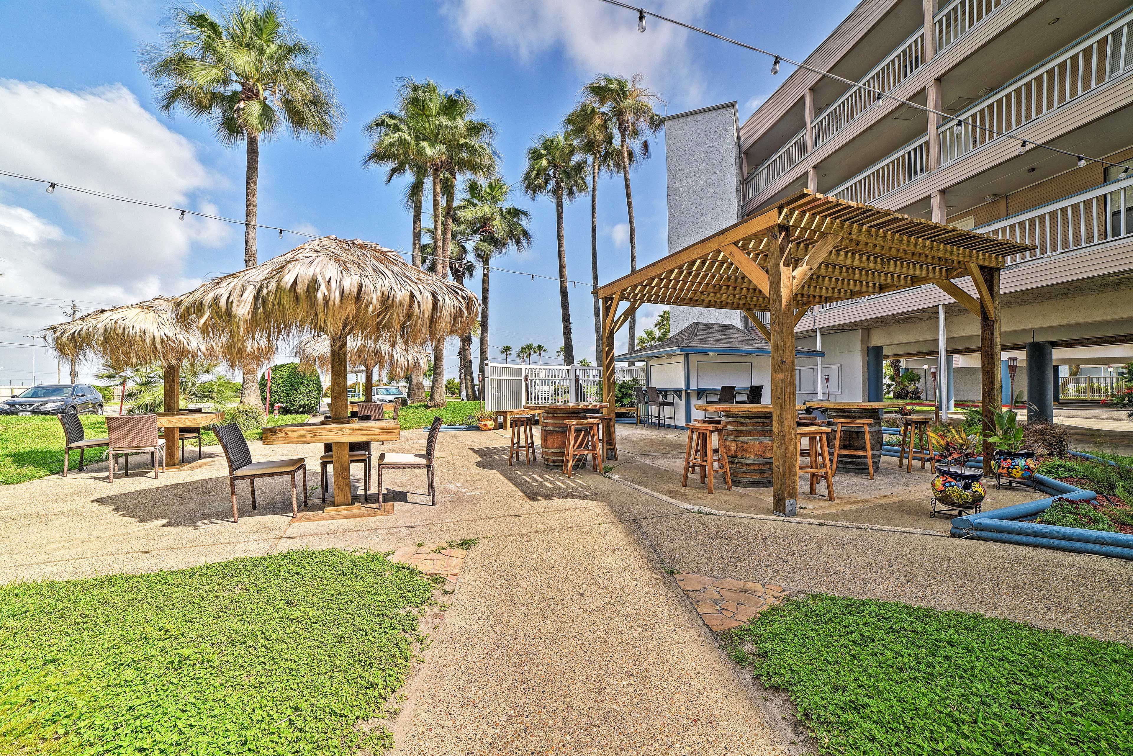 Community Outdoor Lounge