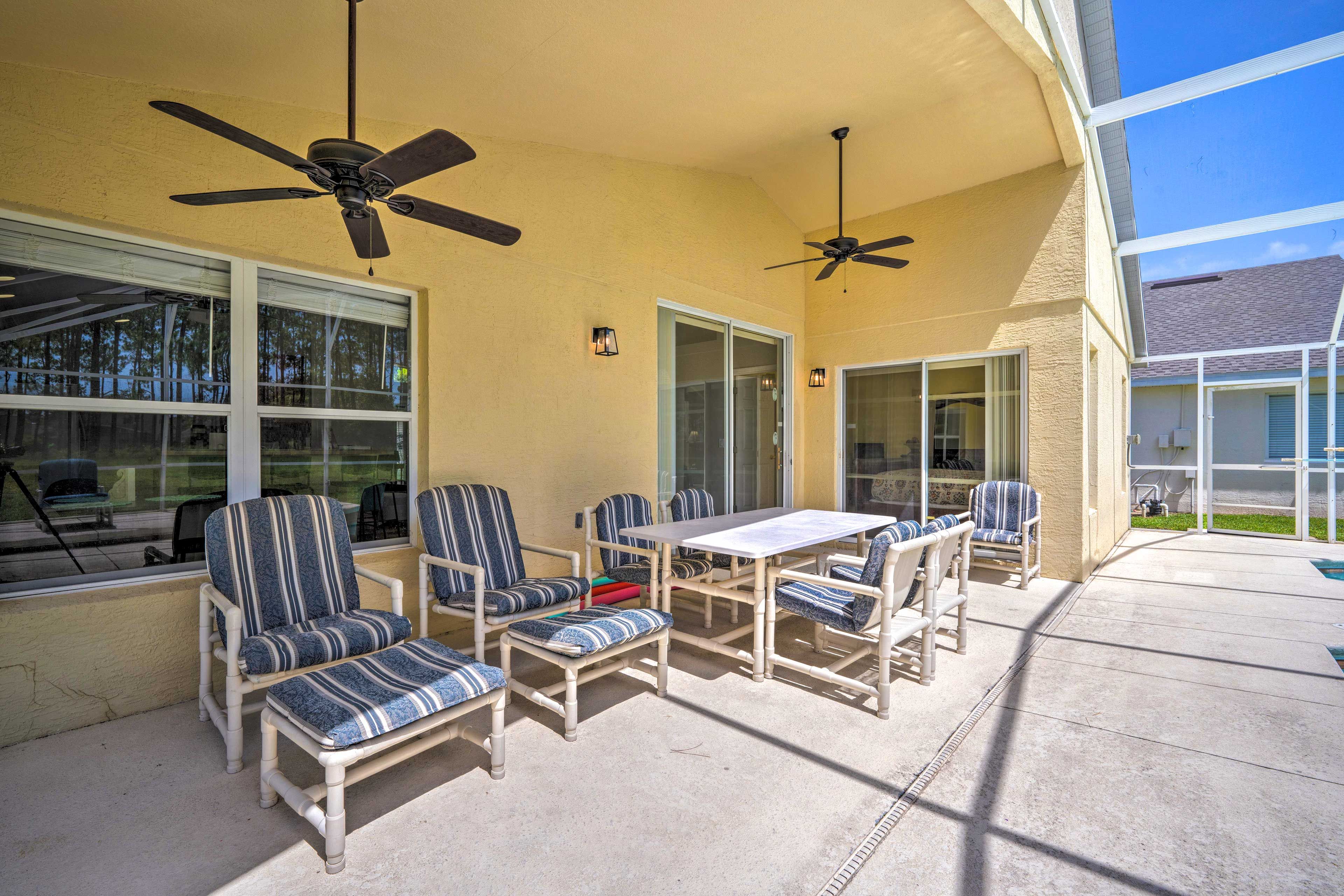 Lanai w/ Pool | Pool Toys