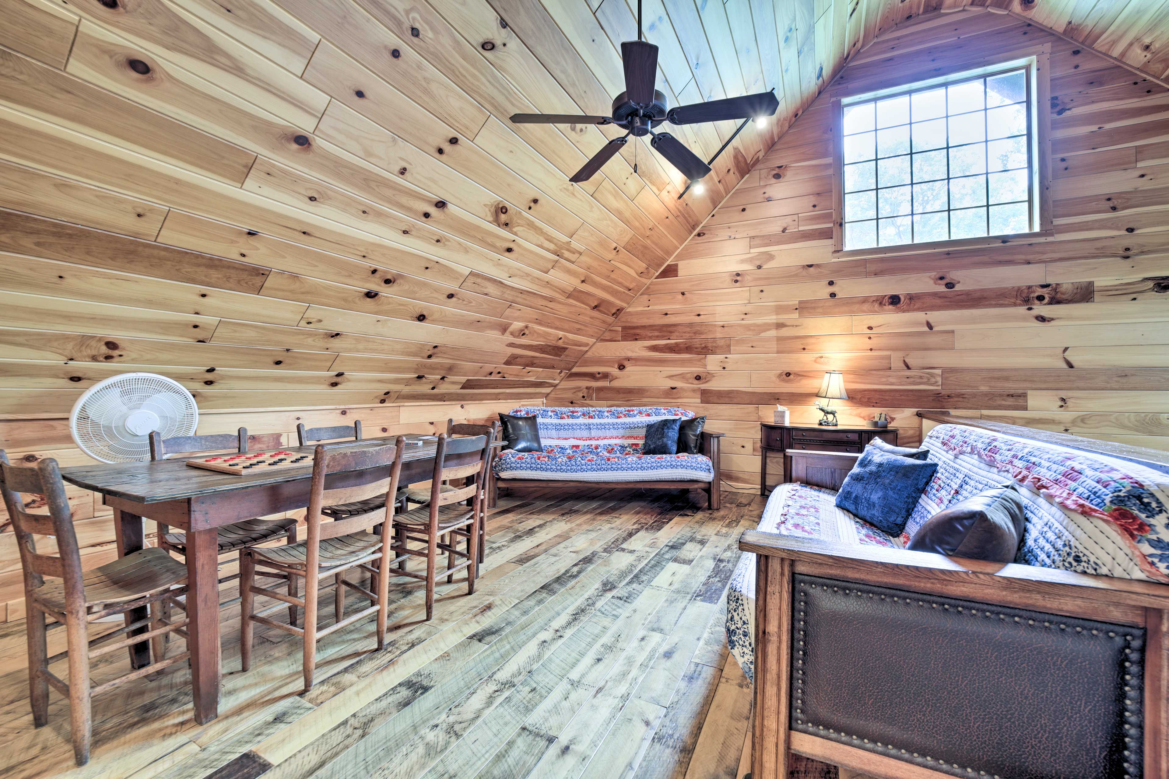 Loft | 2 Double Futons