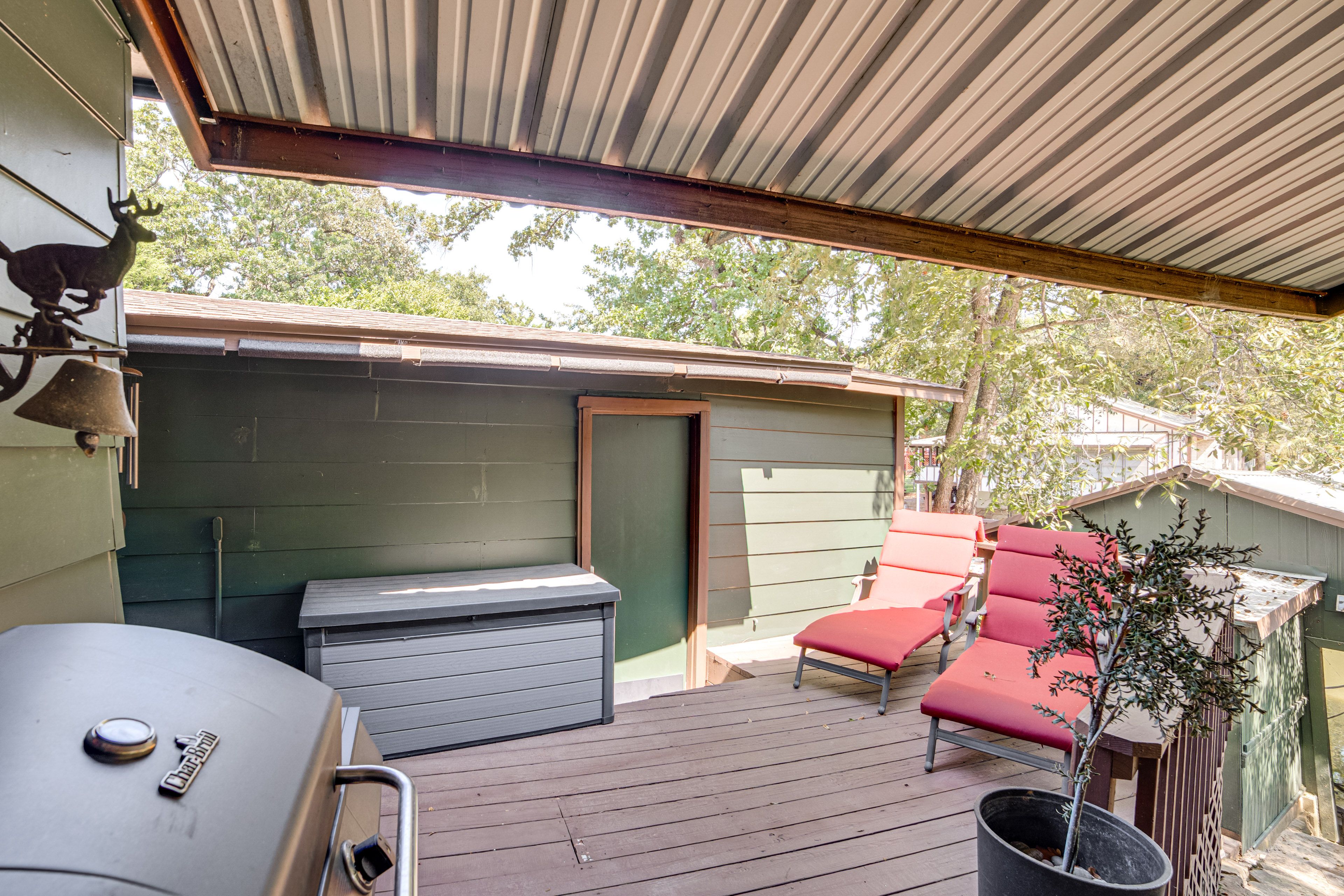 Guest House Exterior