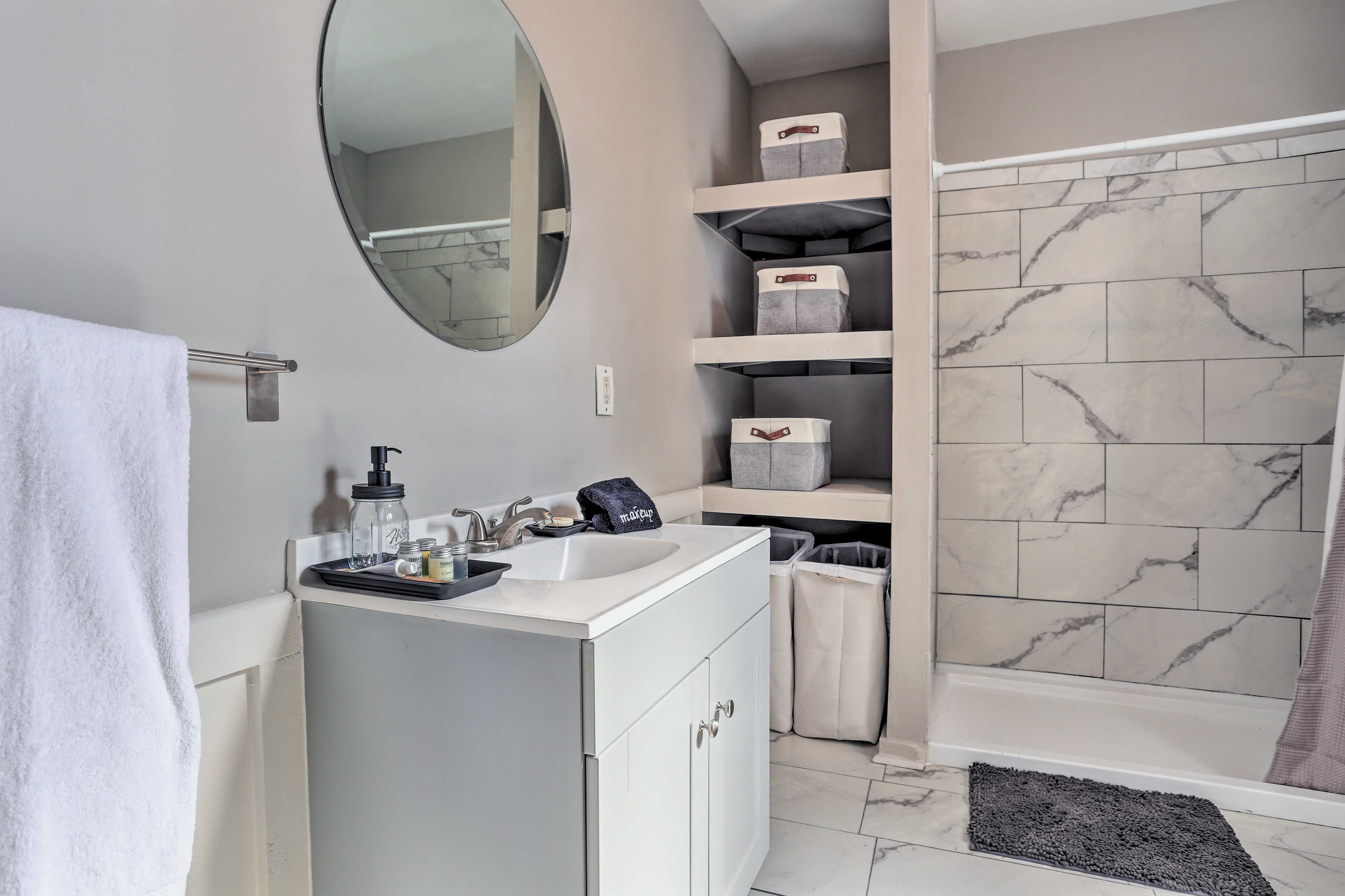 Bathroom | Towels Provided | Complimentary Toiletries