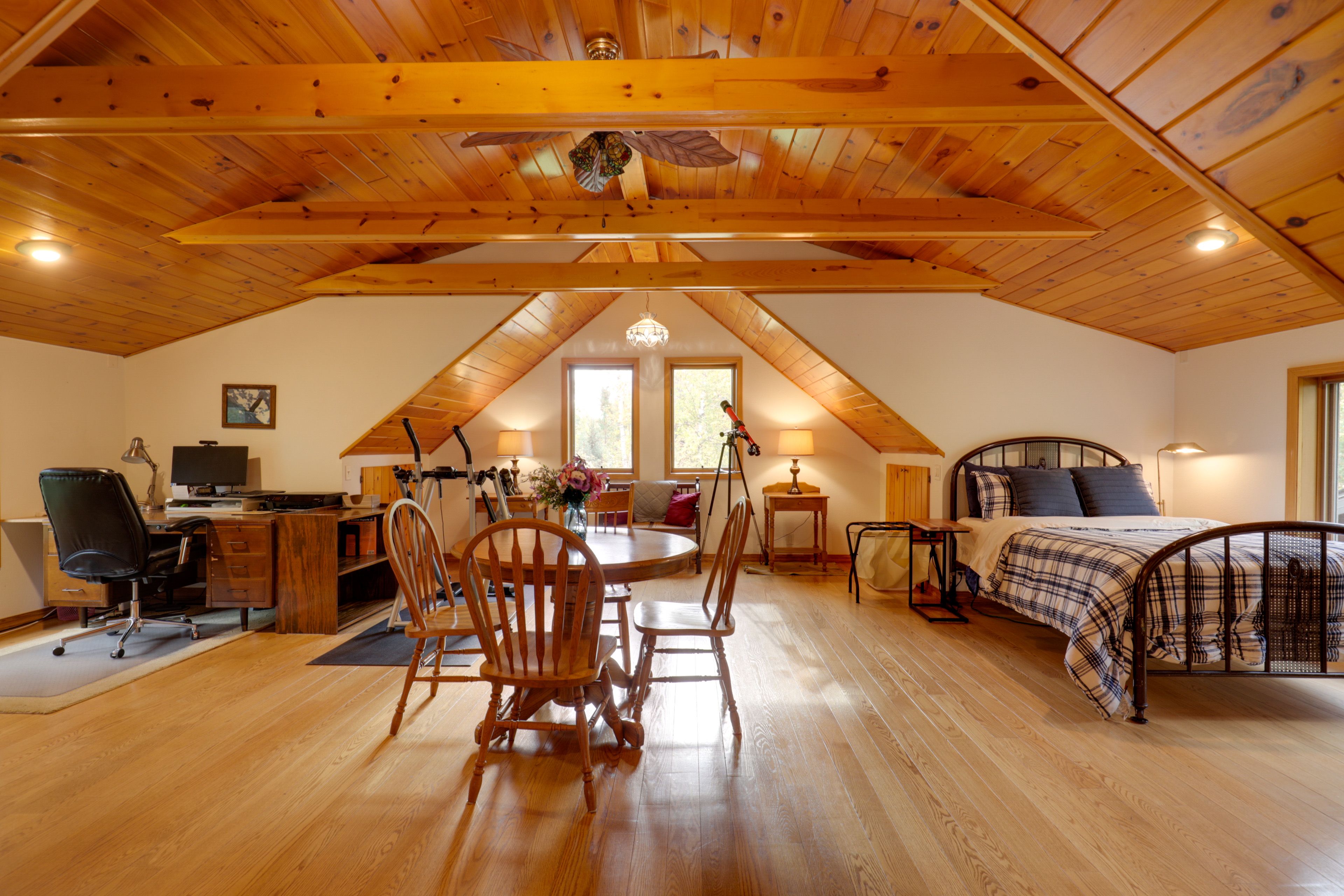 Loft | Full Bed | 2nd Floor | Desk w/ Monitor | Telescope