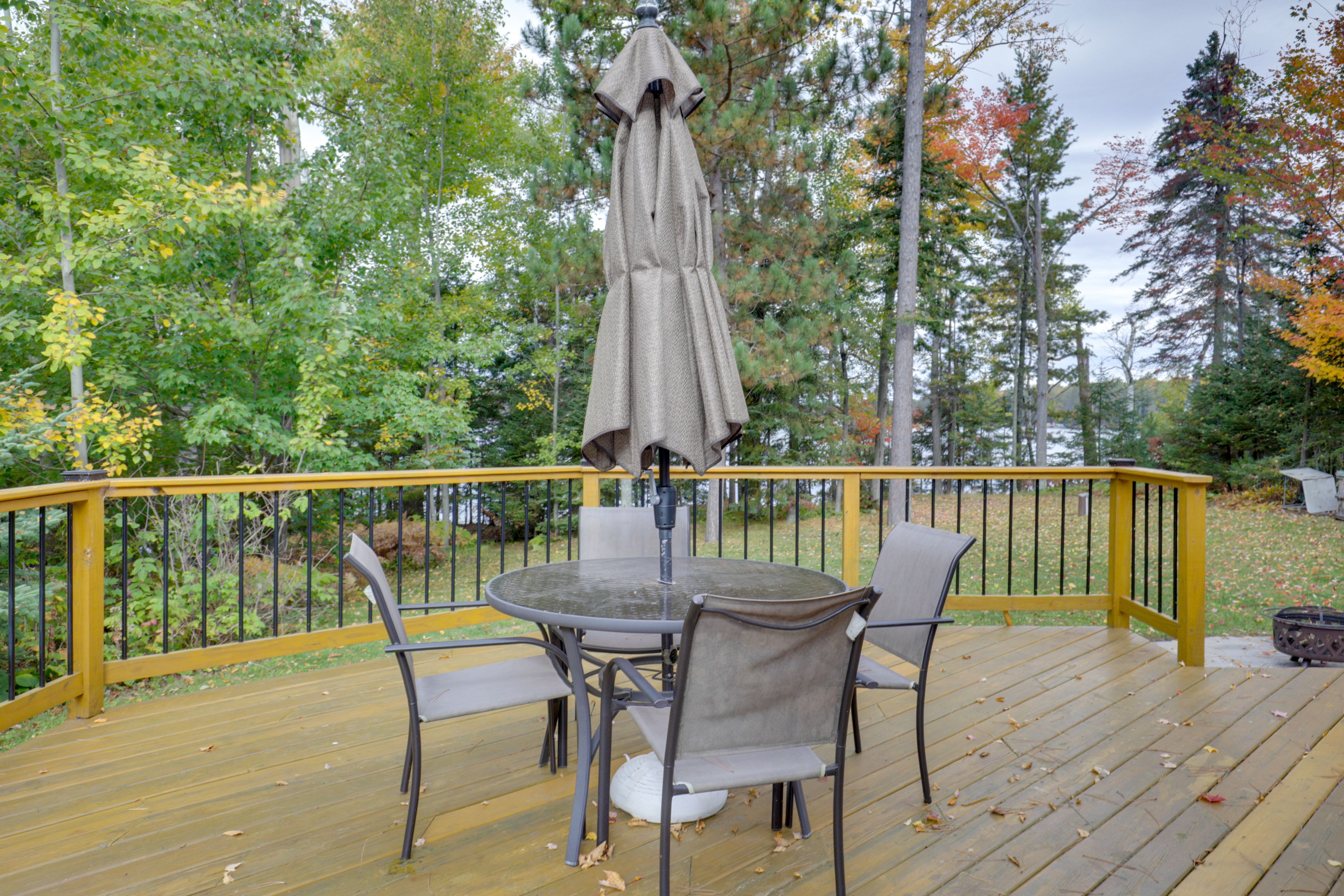Furnished Deck | Outdoor Dining