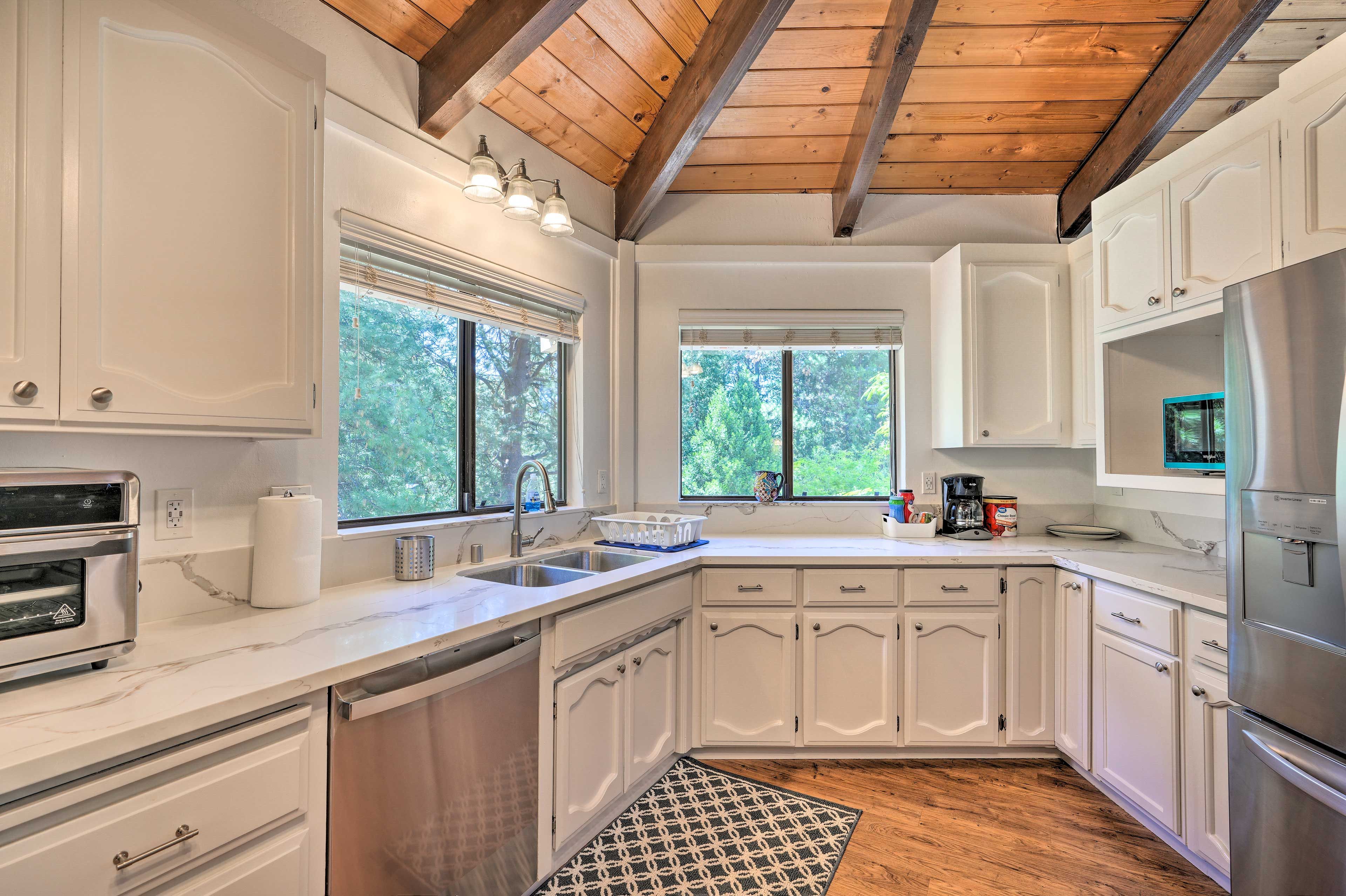 Kitchen | Dishwasher