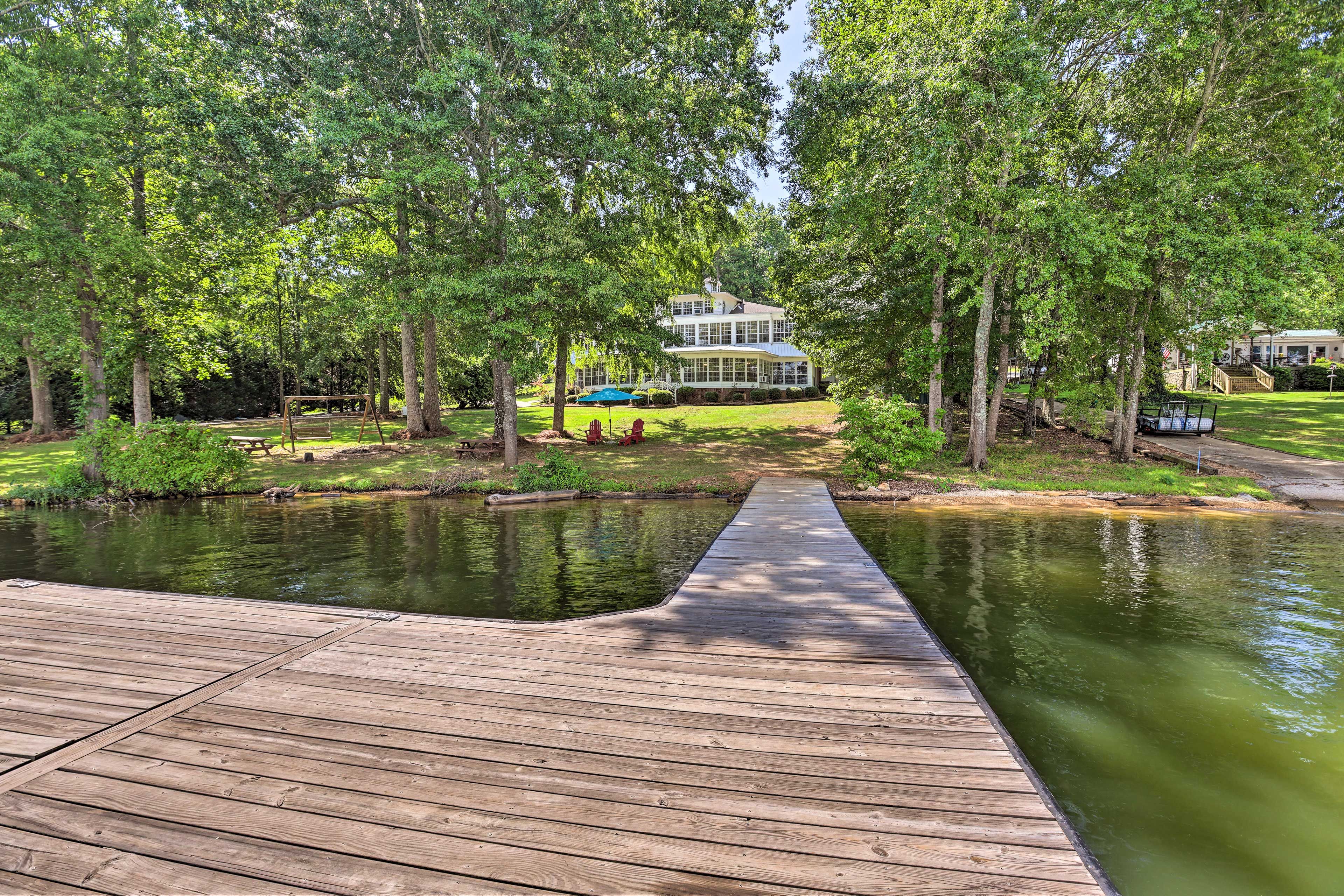 Private Boat Dock | Direct Logan Martin Lake Access | Shaded Backyard