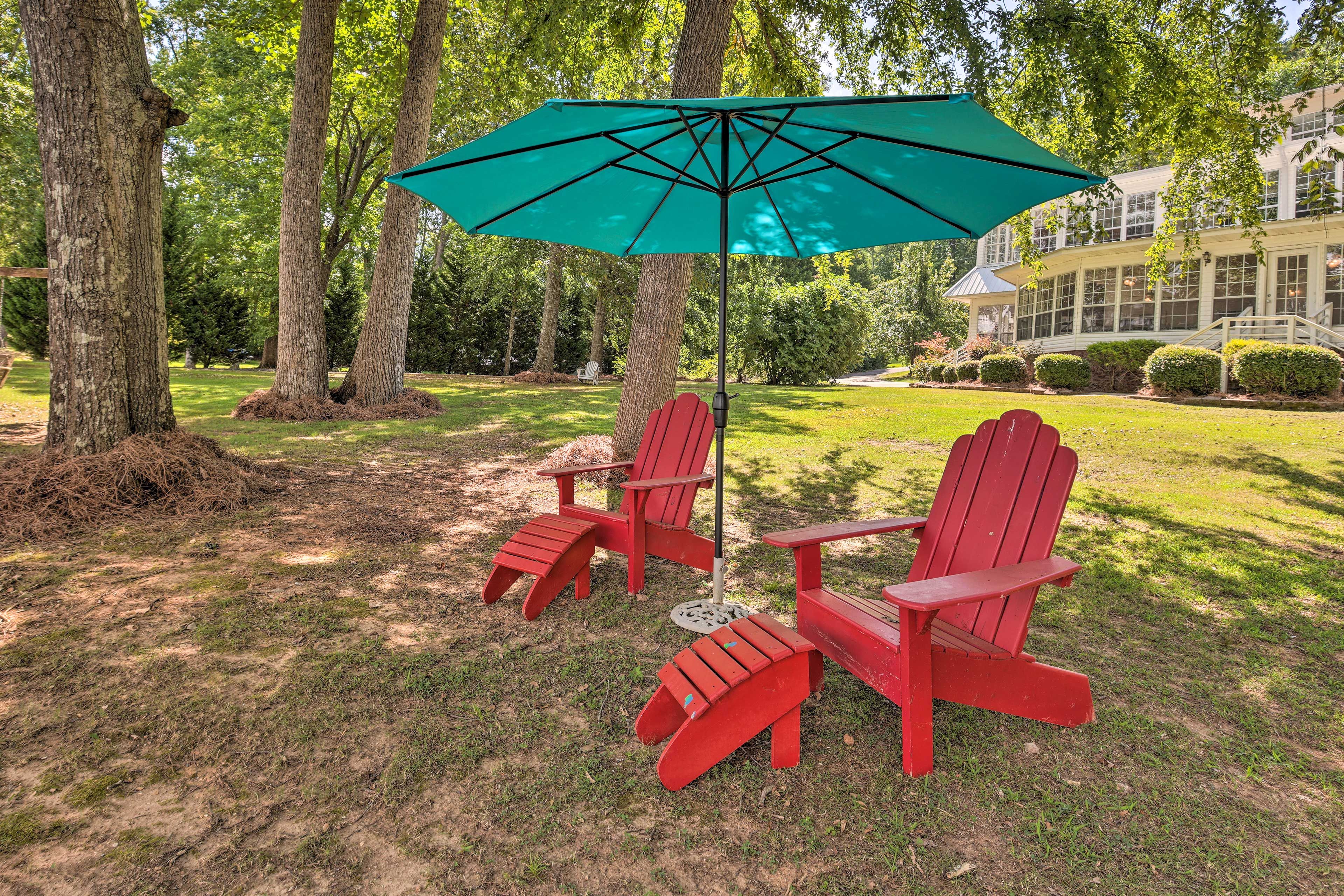 Riverfront Backyard