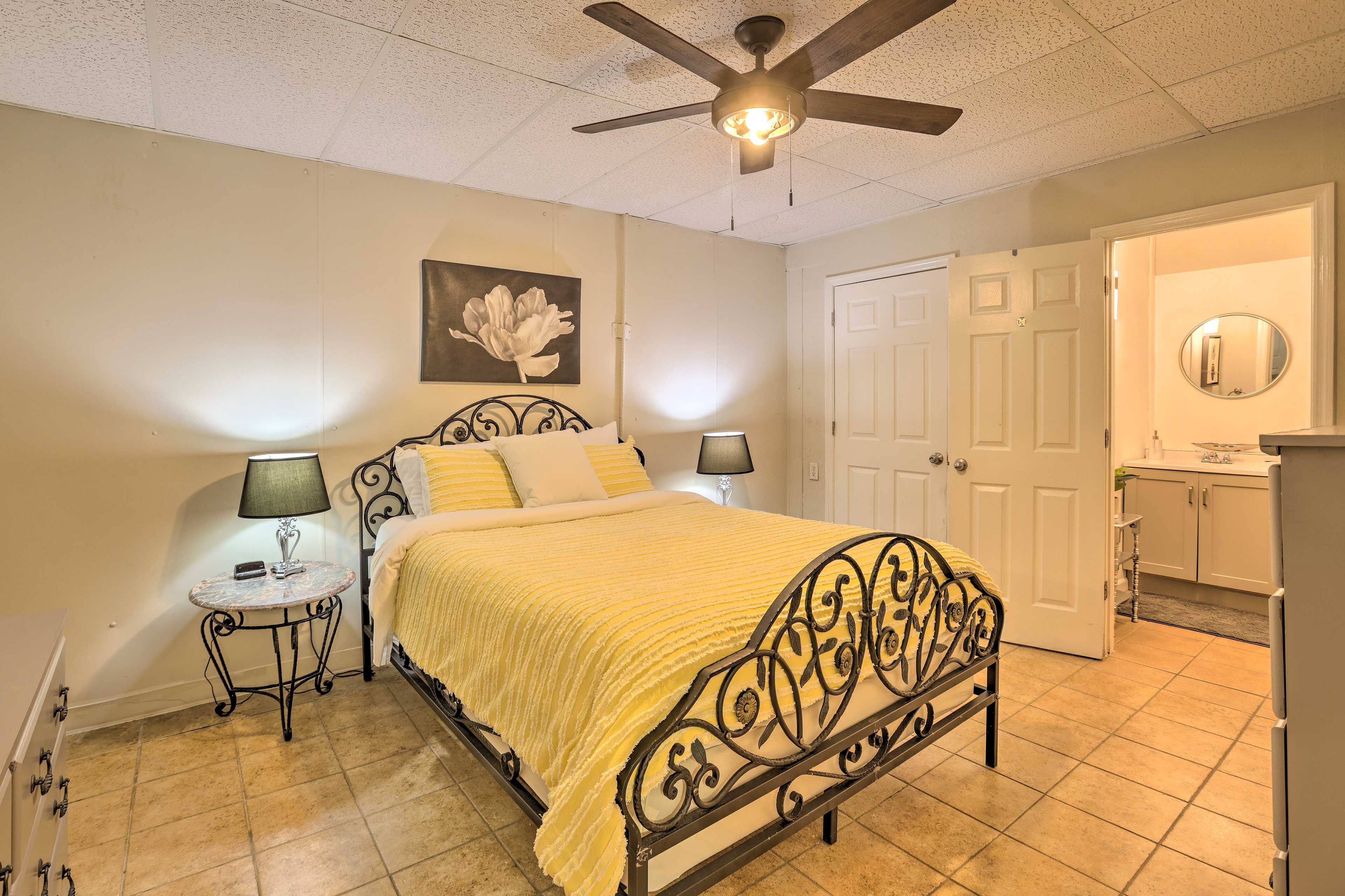 Bedroom 2 | Full Bed