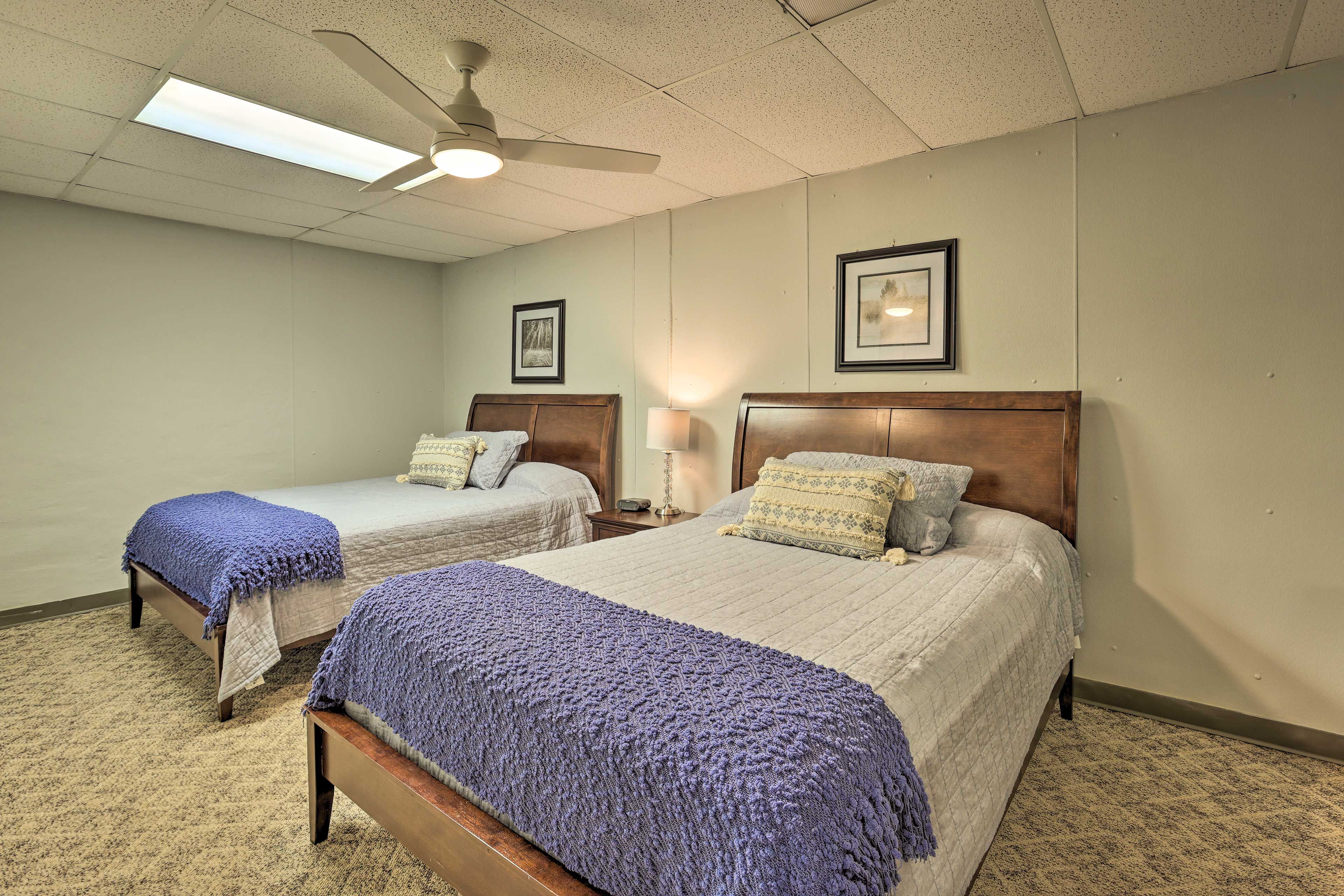 Bedroom 1 | 2 Full Beds | Linens & Towels